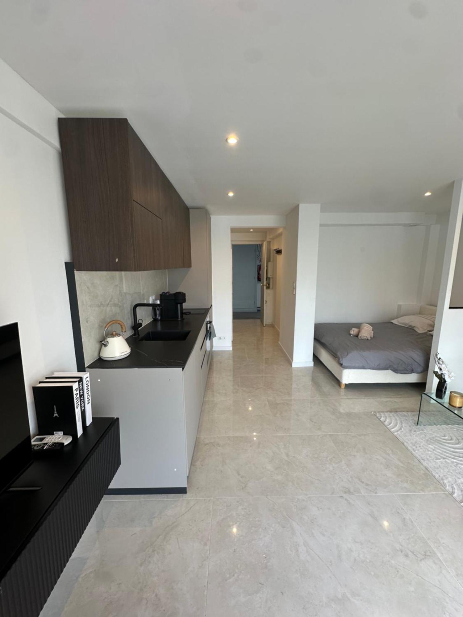 Apartment Le Venitia - Standing Cannes