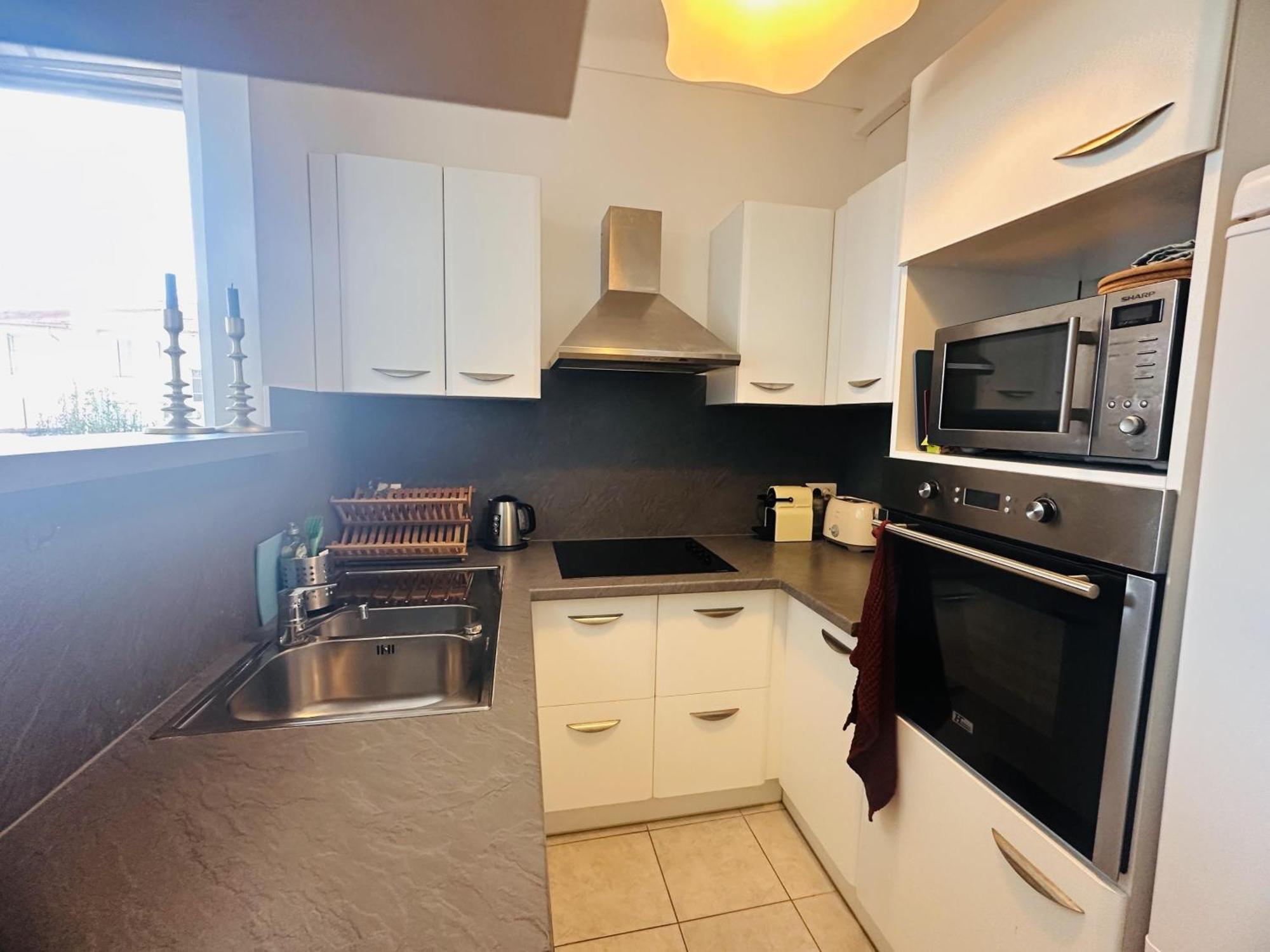 Bright One Bedroom In The Center Of Cannes13 Minutes Walk To The Palais Des Festivals - 2290 Apartment