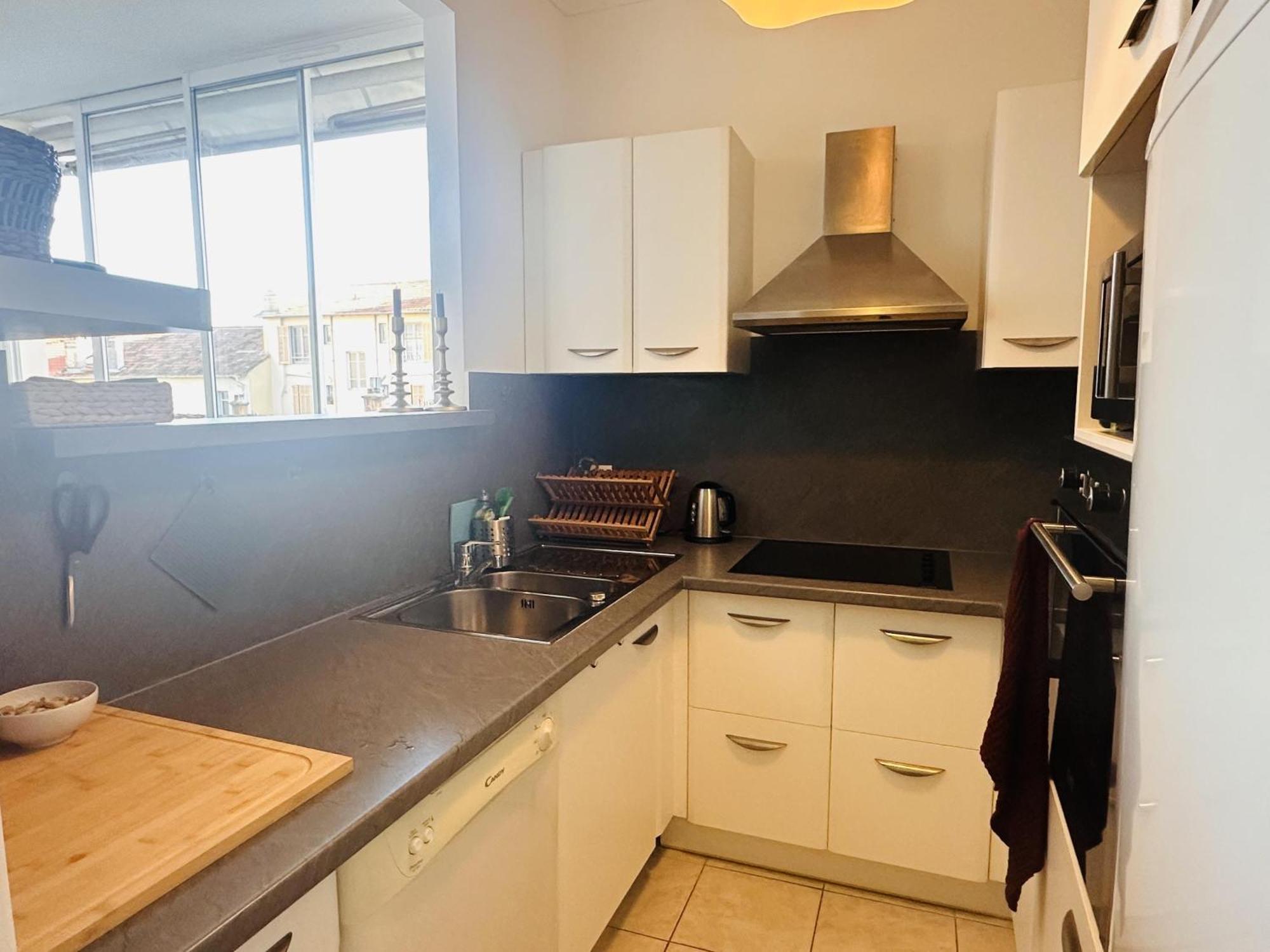 Apartment Bright One Bedroom In The Center Of Cannes13 Minutes Walk To The Palais Des Festivals - 2290 Cannes