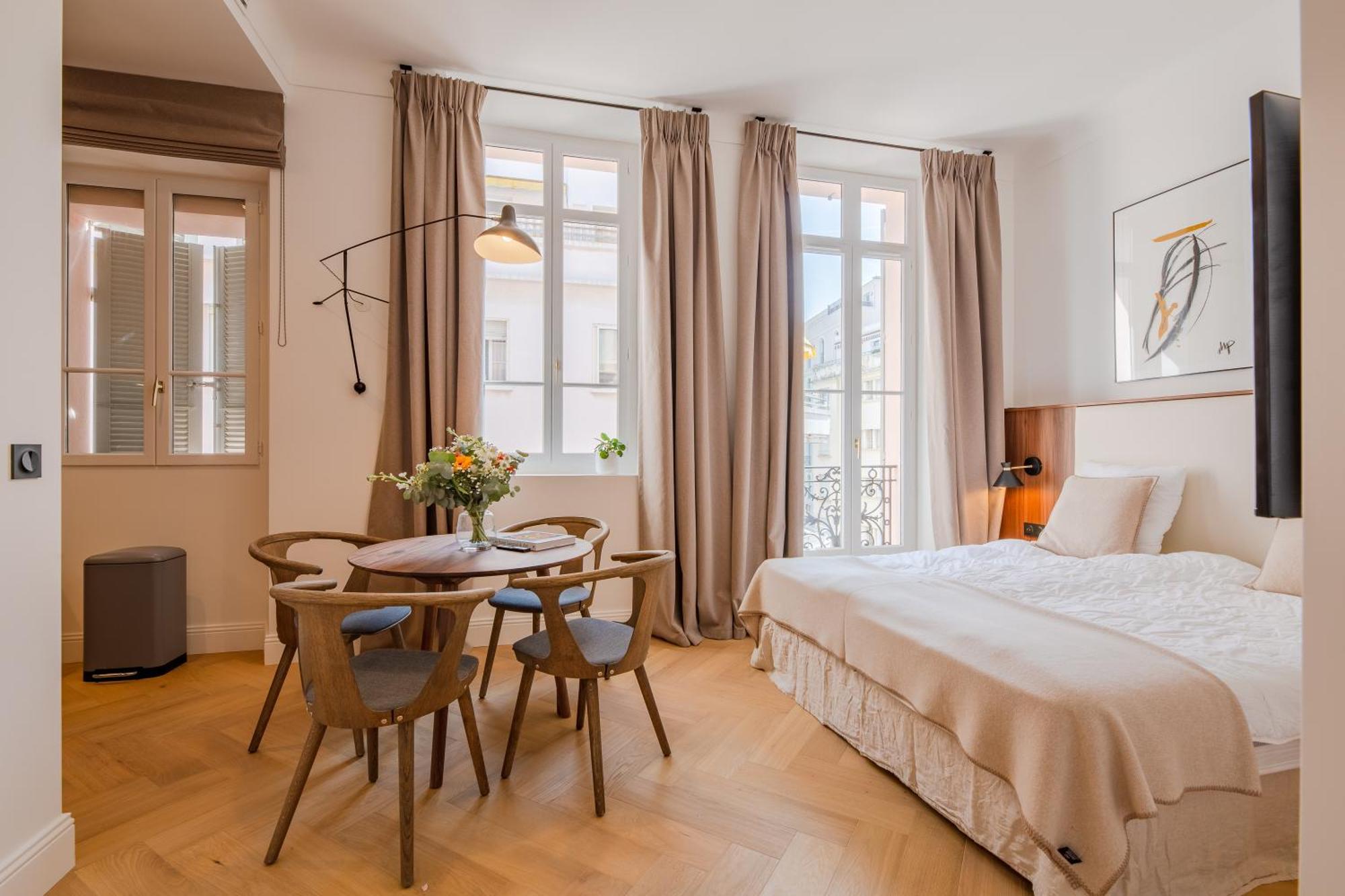 Apartment La Guitare 21 - Cozy In Center Of Cannes, Just Behind Grand Cannes