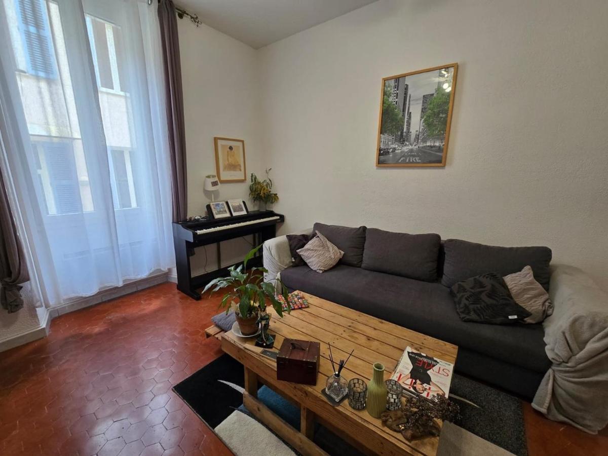 Apartment - Centre- Film Festival