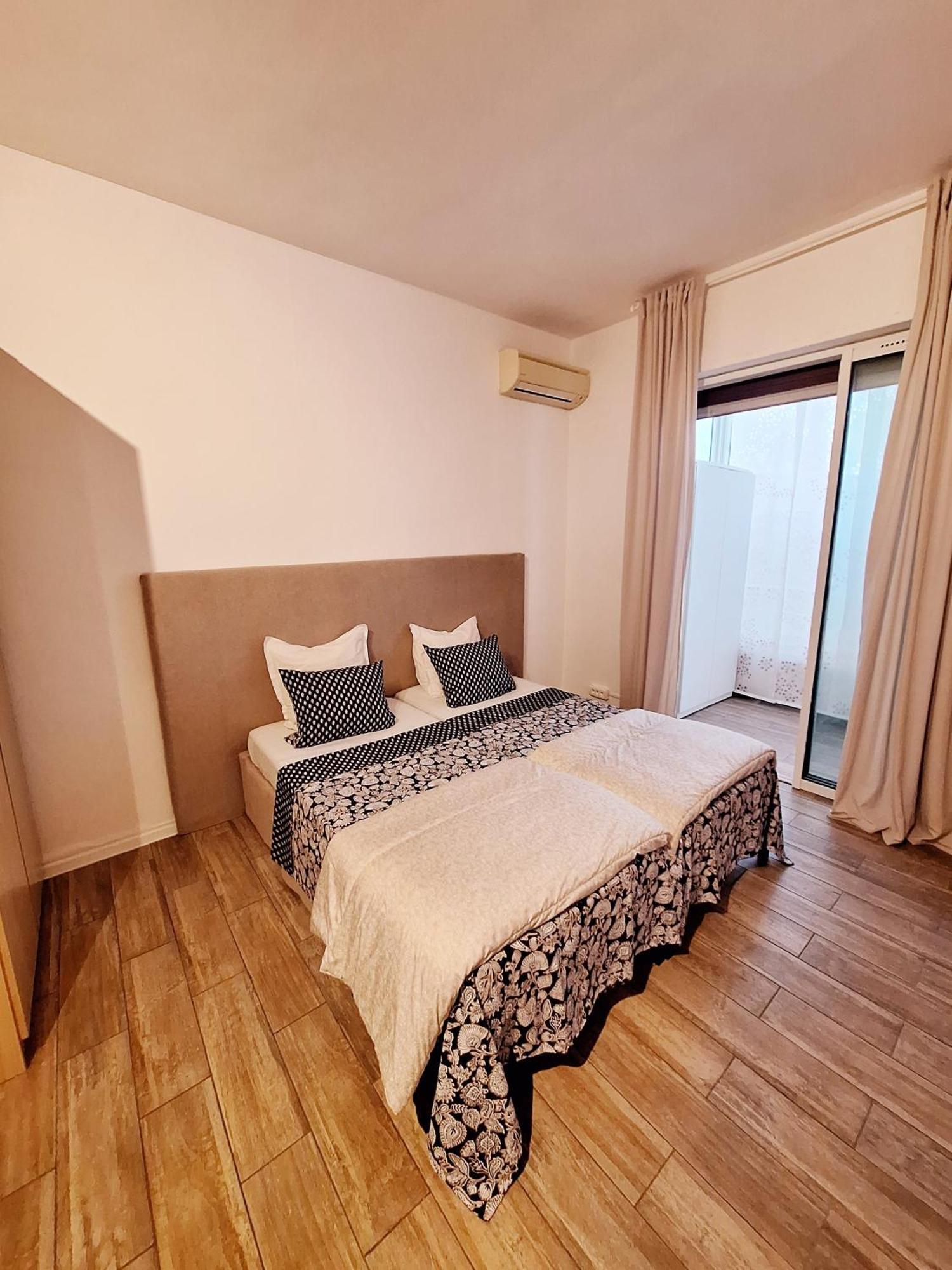 Two Bedrooms Near * Cannes