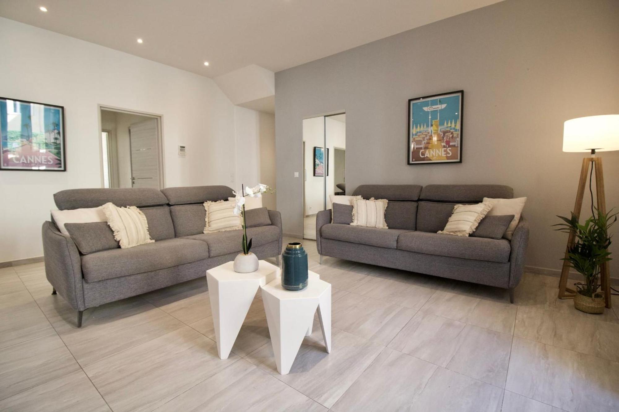 4 Bedrooms 4 Bathrooms Terrace Appartement Cannes