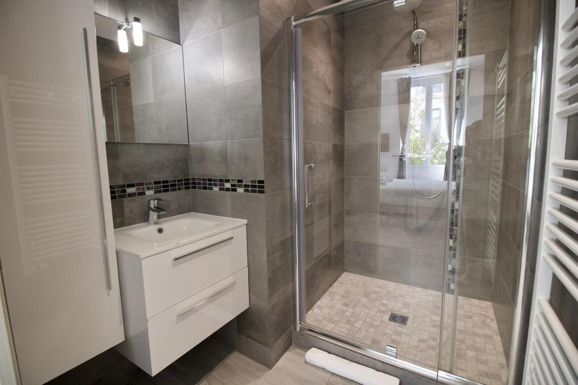 4 Bedrooms 4 Bathrooms Terrace Appartement