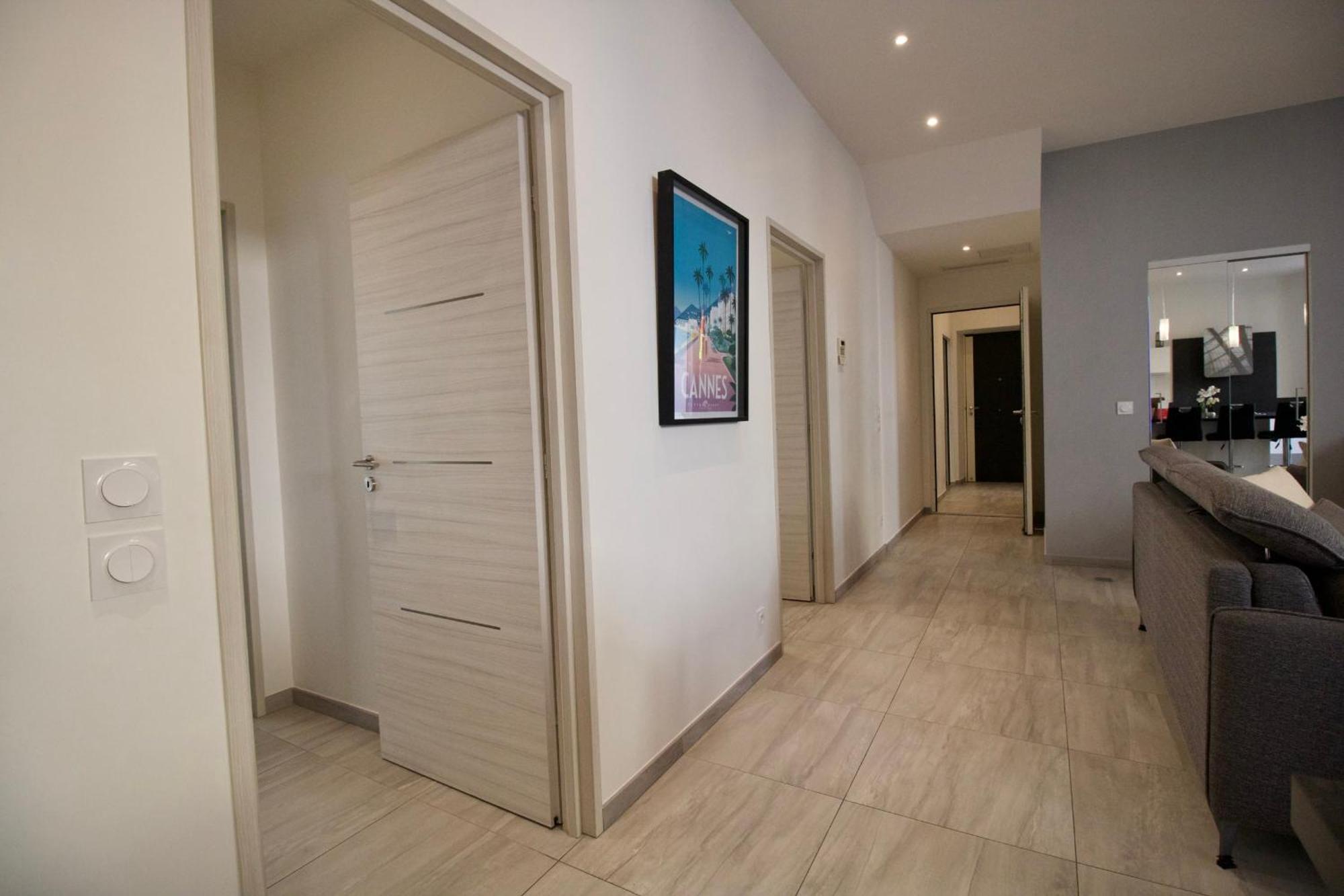 4 Bedrooms 4 Bathrooms Terrace Appartement