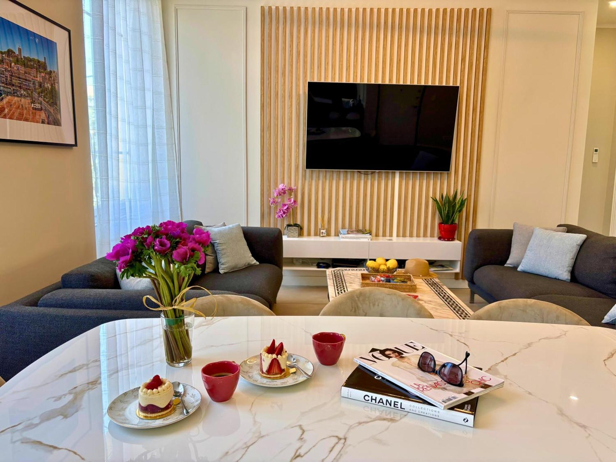 Beautiful 4 Beds & 4 Baths, 10min From Palais, 4 Stars * Cannes