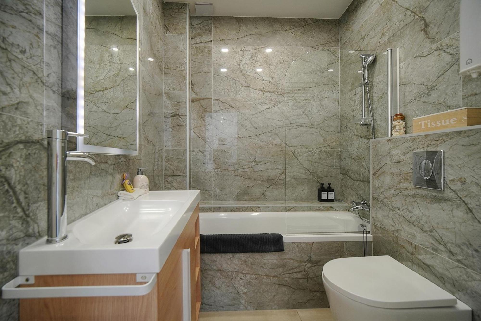 Beautiful 4 Beds & 4 Baths, 10min From Palais, 4 Stars * Cannes