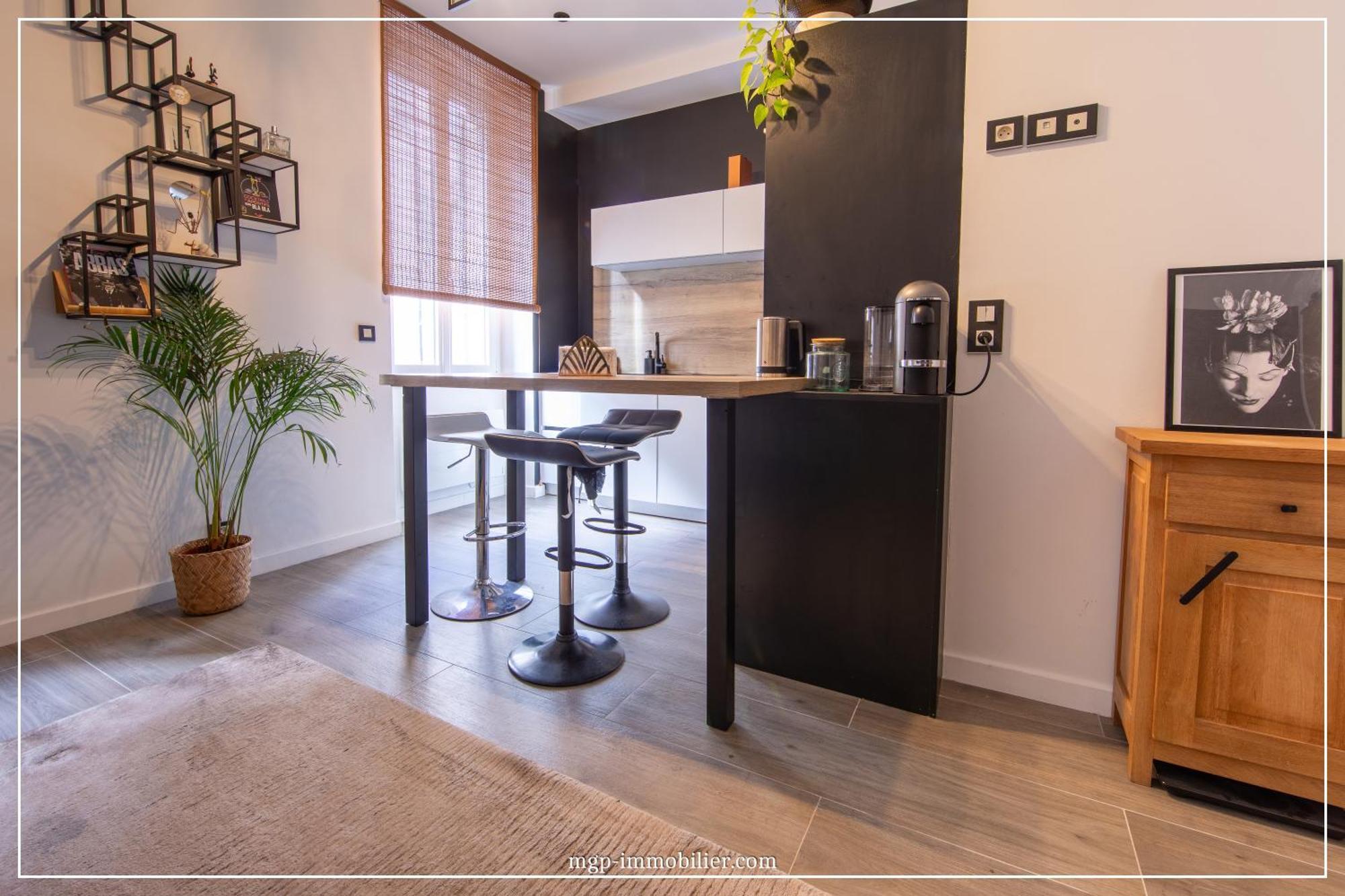 F2 Grand Standing Apartment Cannes