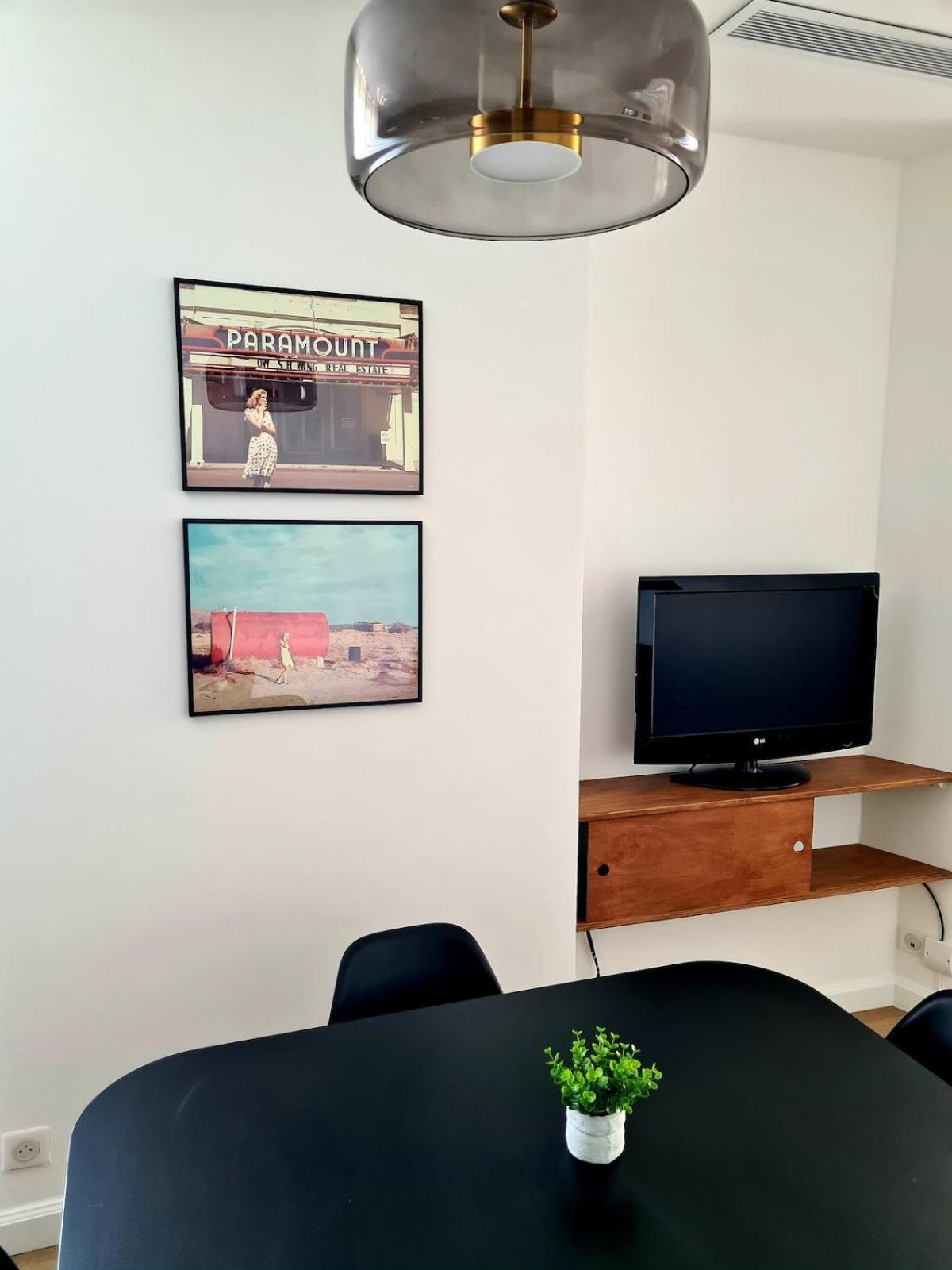 Apartment 2 Bedrooms 5 Min Walk To Croisette Cannes