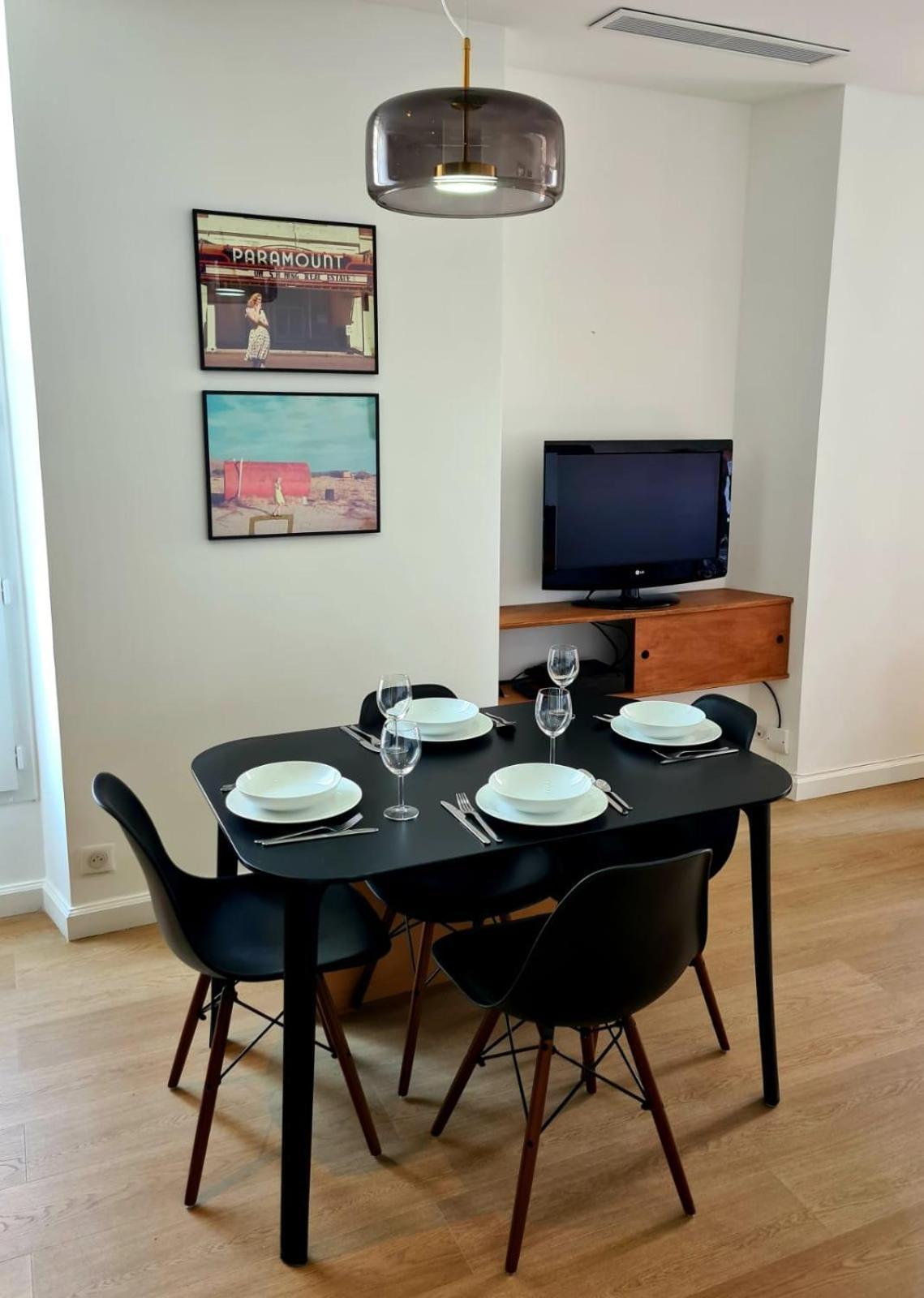 Apartment 2 Bedrooms 5 Min Walk To Croisette Cannes
