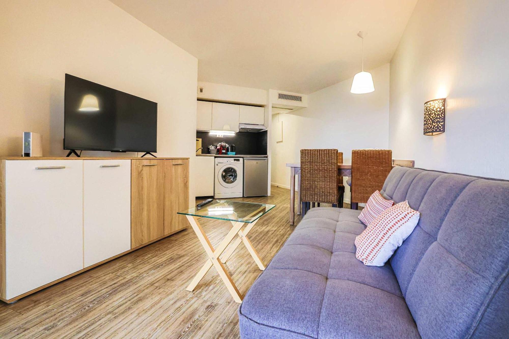 Appartement Le 199c - Lumineux Vue & Piscine