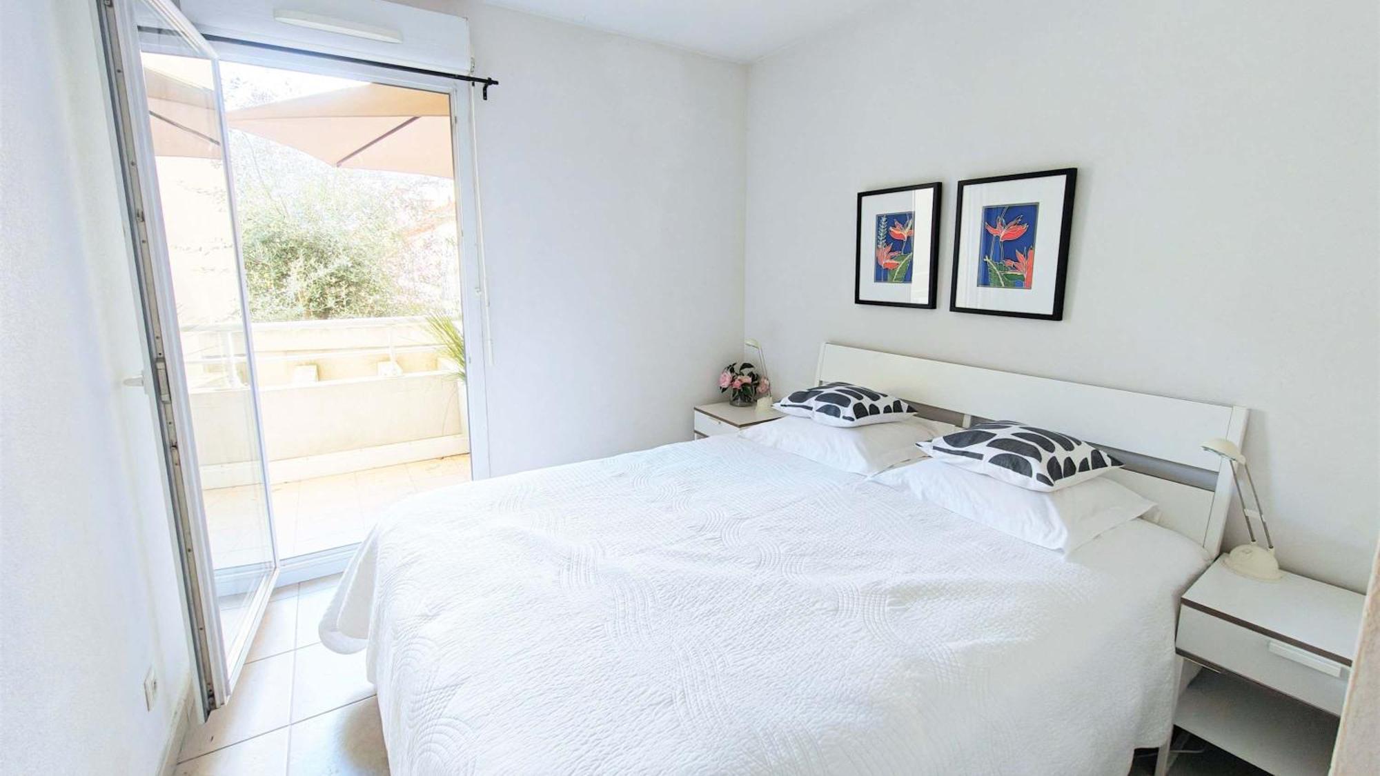 Apartment B014 Spacieux 2 Piscine Parking 4min *