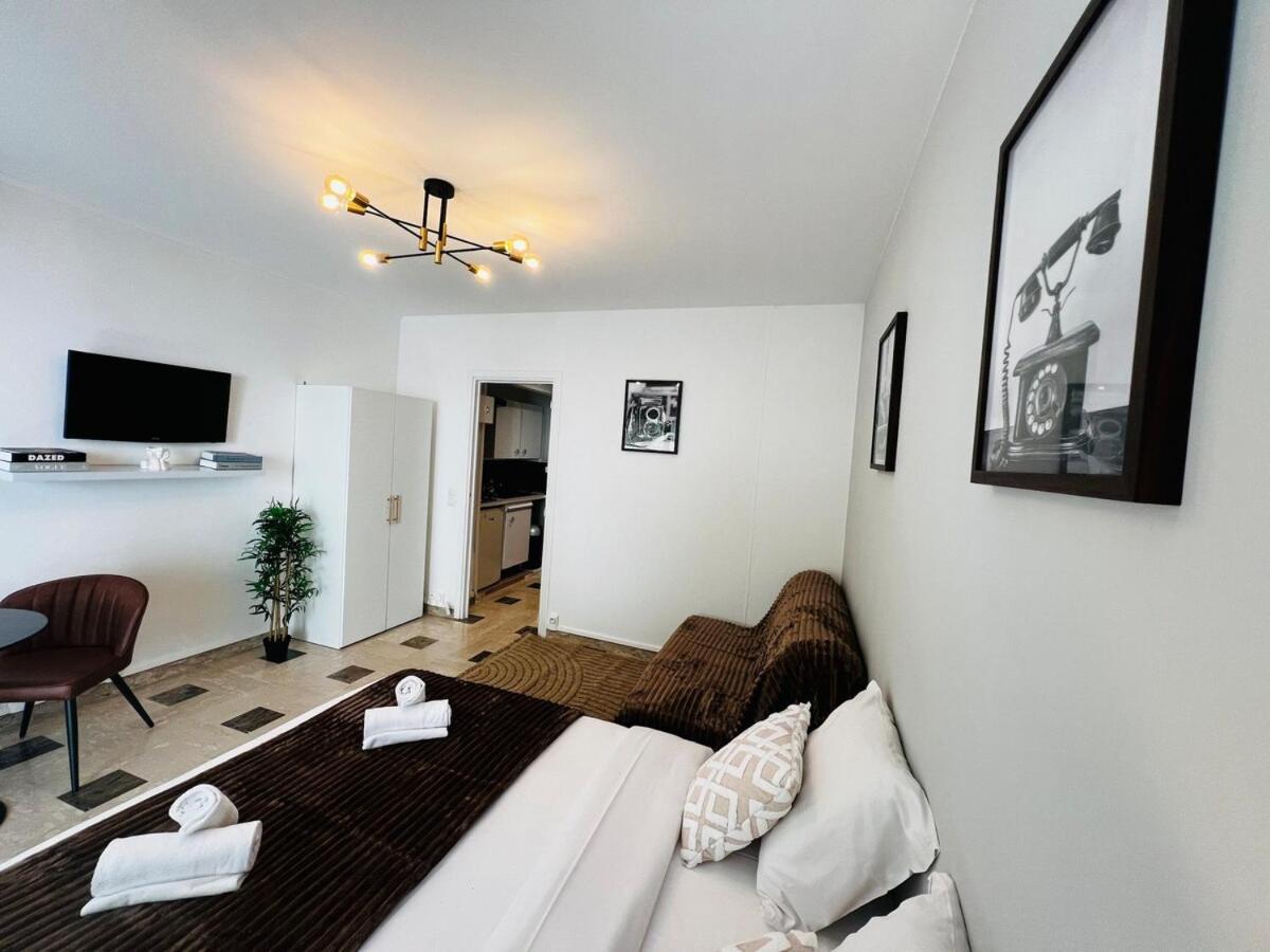 Esterel Large With Terrace Apartment *