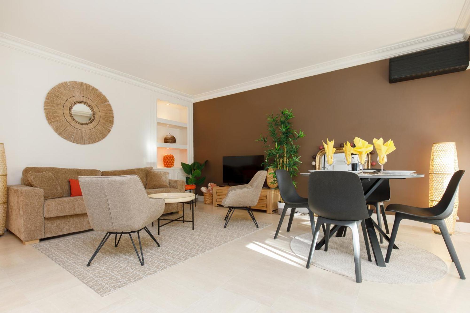 Le Palais Royal Elegant Confortable -balcon 100 Metres Croisette * Cannes