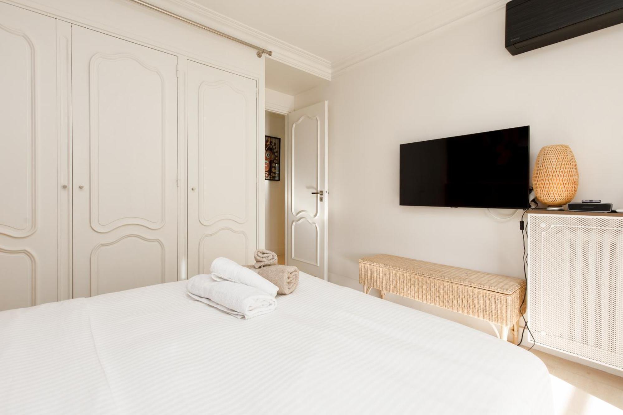 Le Palais Royal Elegant Confortable -balcon 100 Metres Croisette Apartment Cannes
