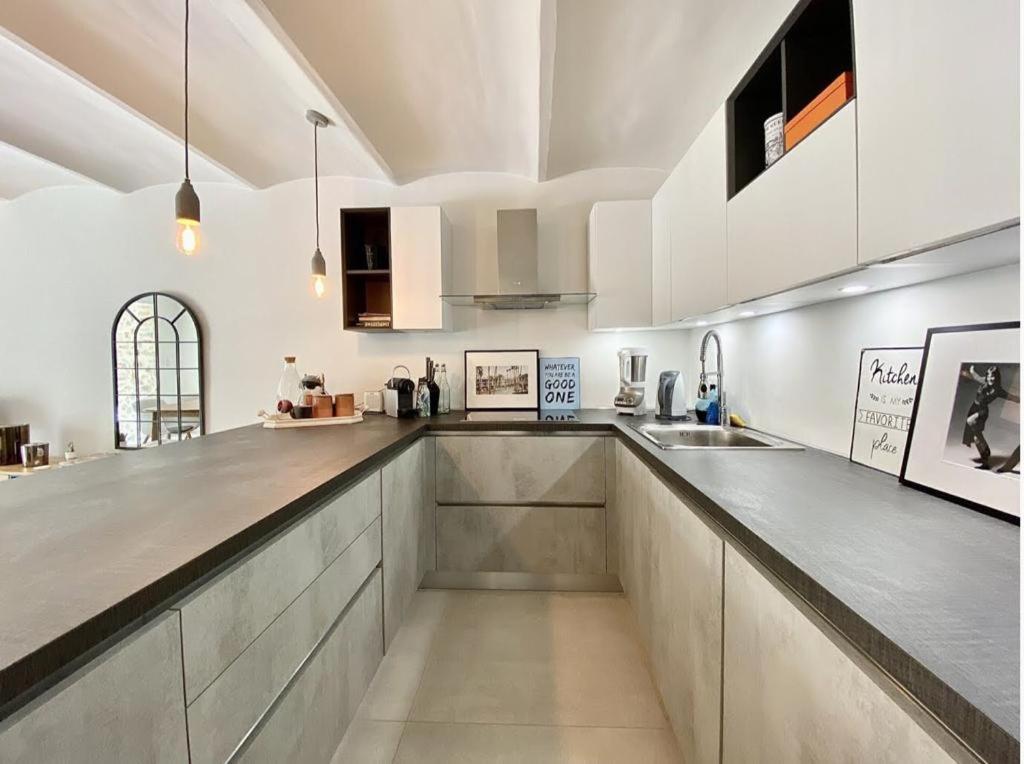 Lovely 2 Bedroom Garden In * Cannes