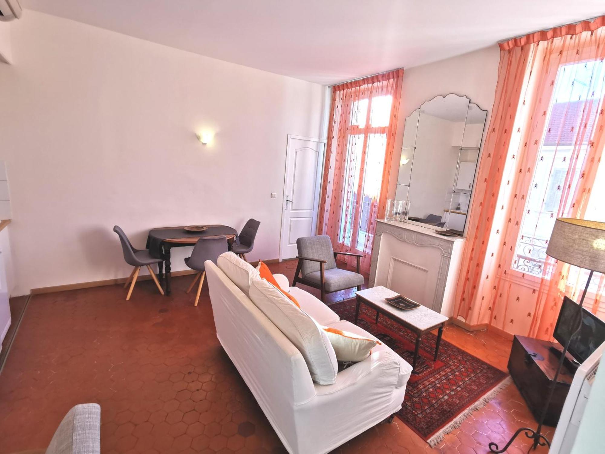 7 Florian Apartment *