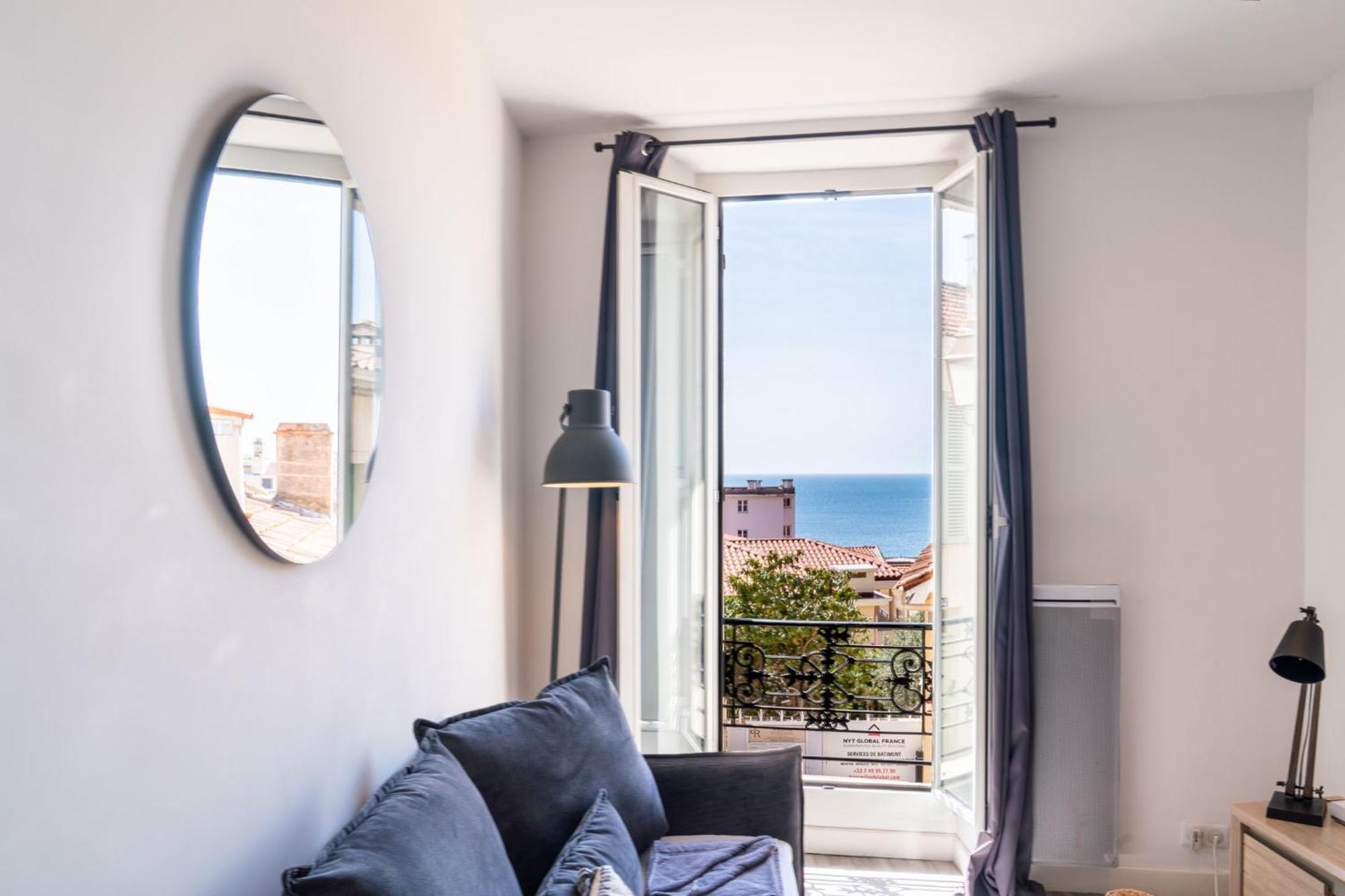 Apartment Le Refuge Du Suquet, Quartier Authentique De Cannes, Vue