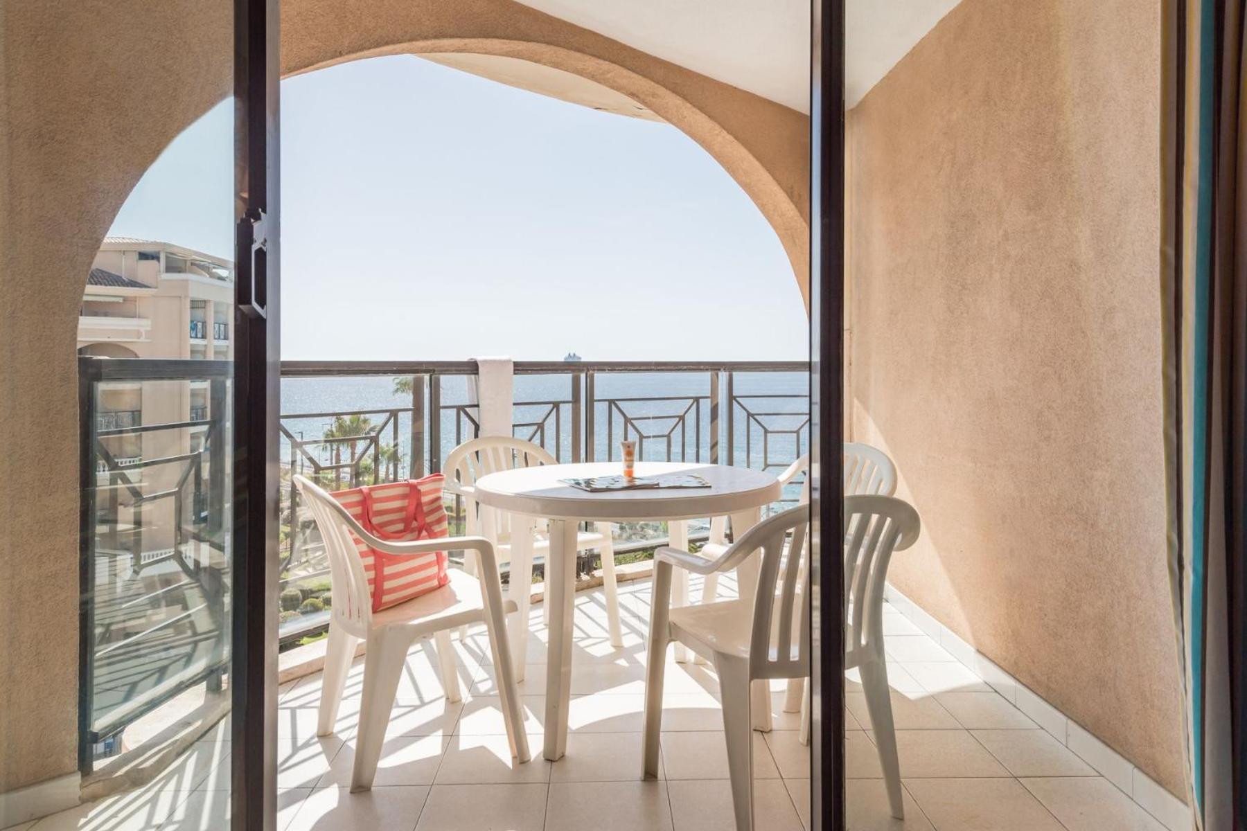 Hotel La Palme D'azur Cannes