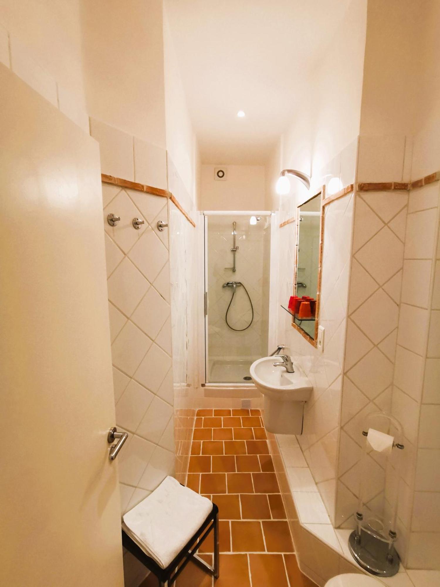 Apartment 7 Florian Cannes