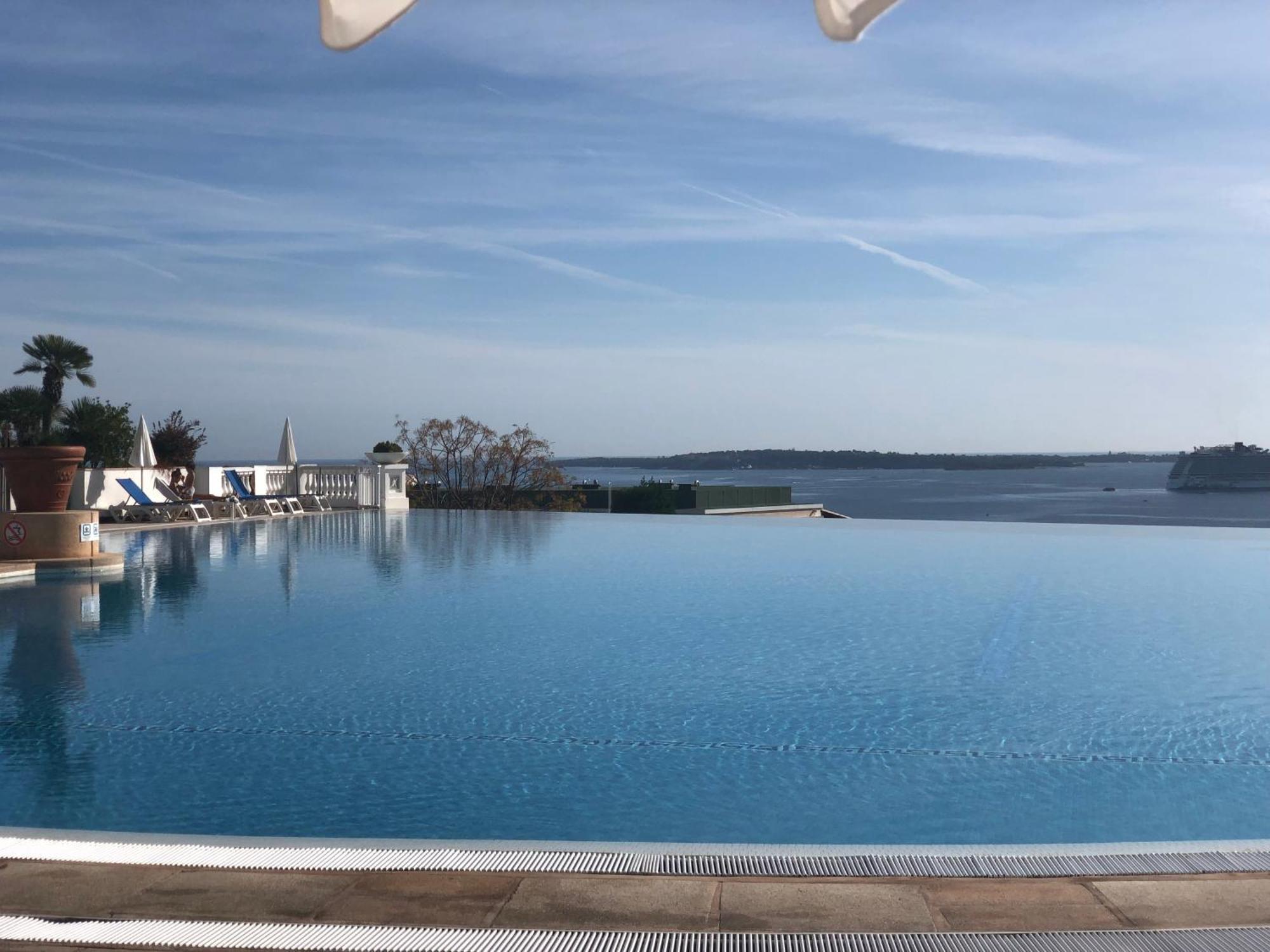 Duplex Piscine Vue Wifi Parking Clim Apartment Cannes