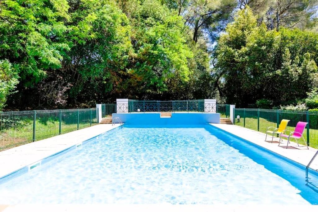 Manoir De Duke - Piscine, Parc Arbore, Clim, Parking Gratuit