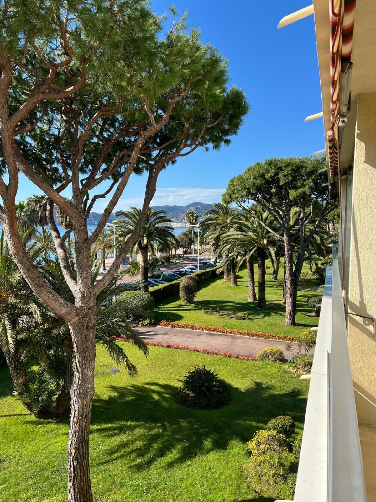 Cnossos Yourhosthelper Apartment Cannes