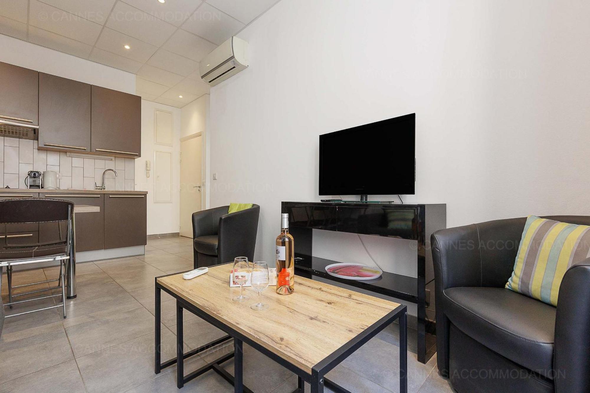 Aout 11 Apartment Cannes