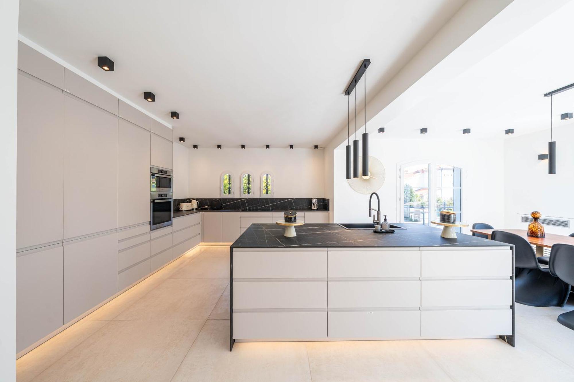Villa Luxury Cannes,350 M2, 12 Pers, 6 Ch 6 Sdb *