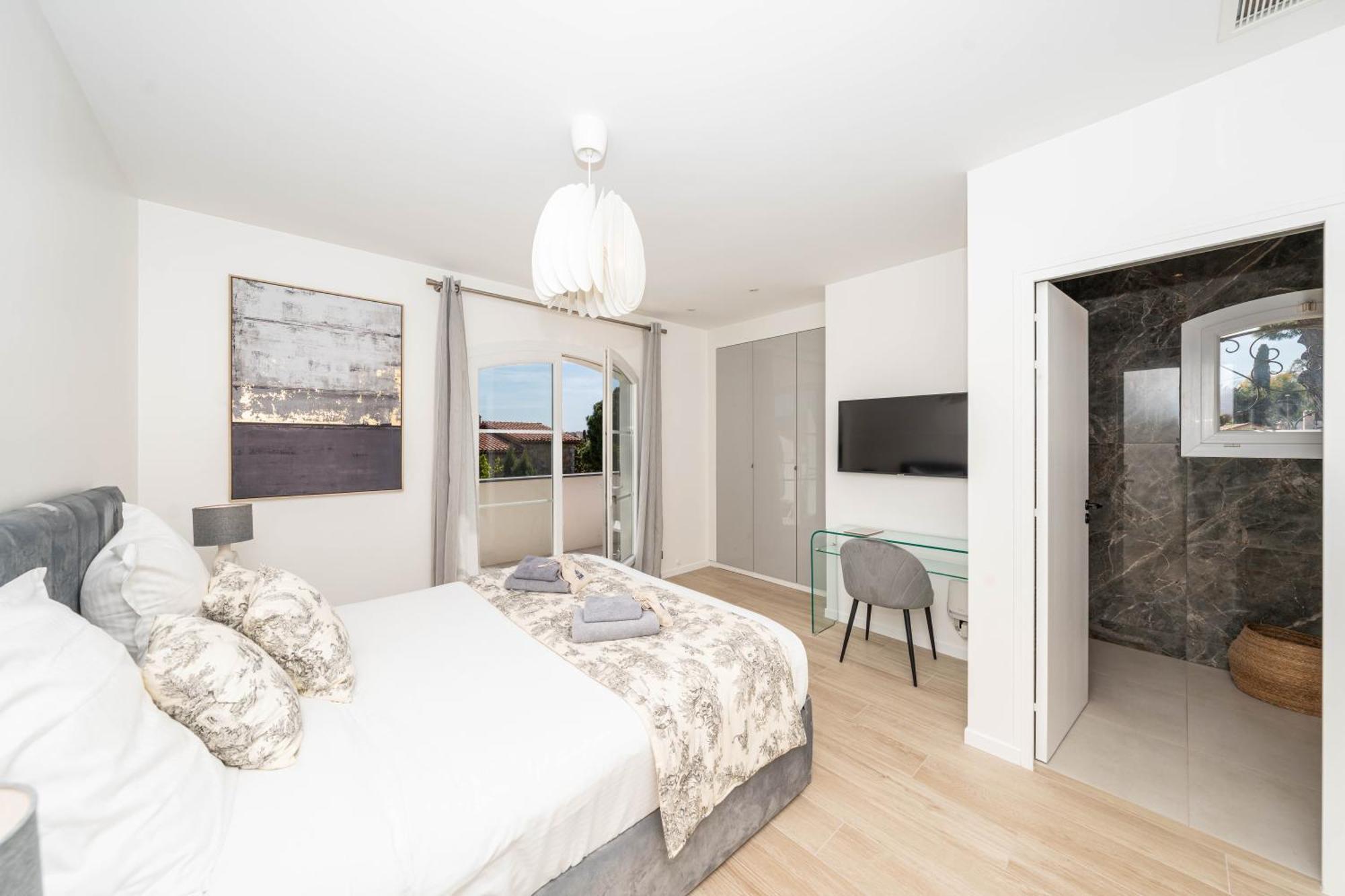 Luxury Cannes,350 M2, 12 Pers, 6 Ch 6 Sdb *