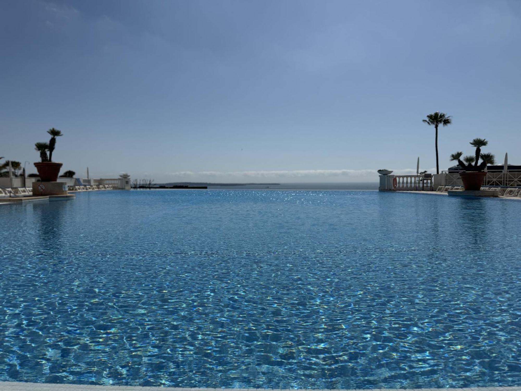 Un Studio De Charme Vue Mer & Piscine D'Exception *