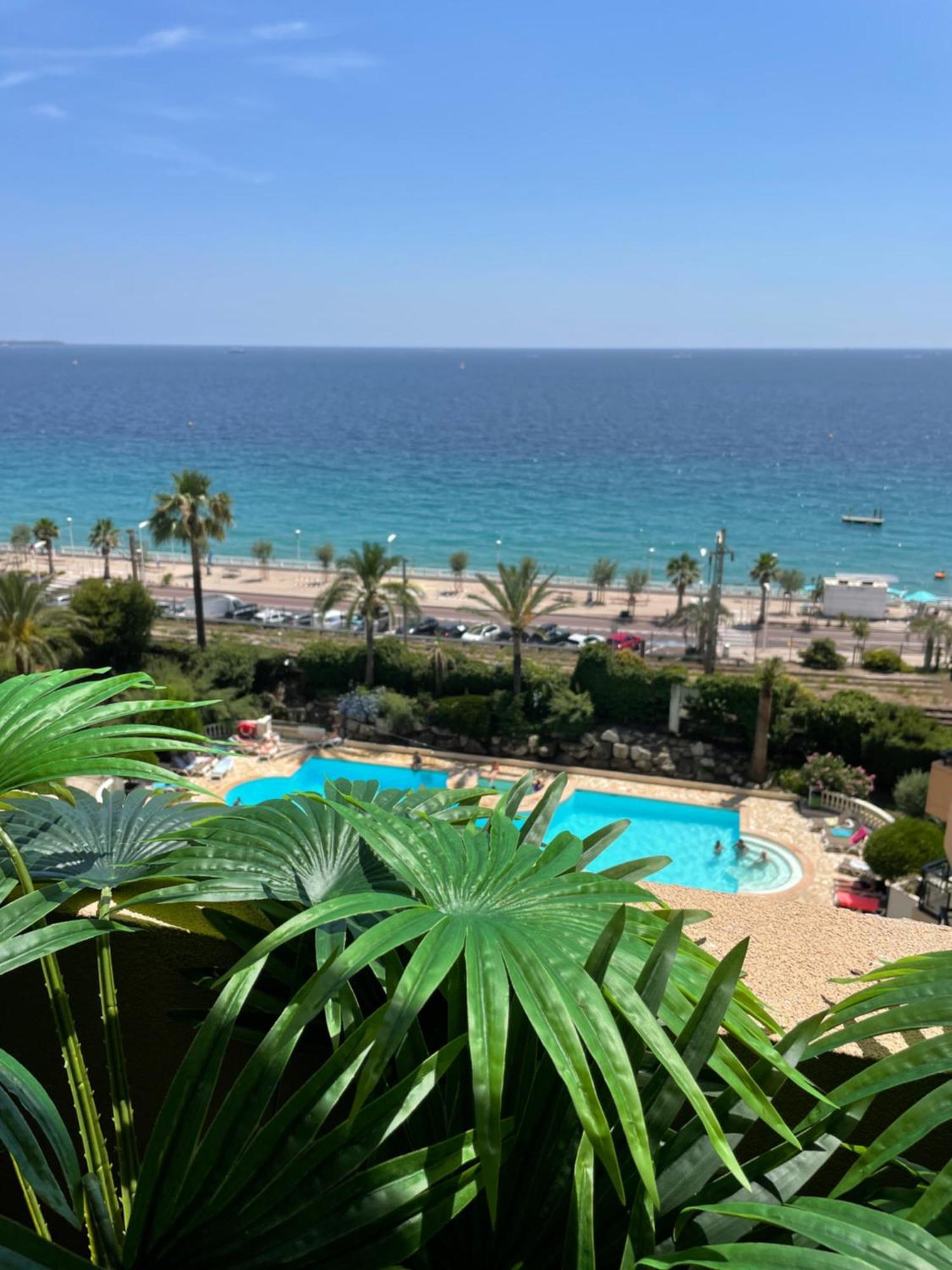 By Neptune - La Palme Azur View Apartment Cannes