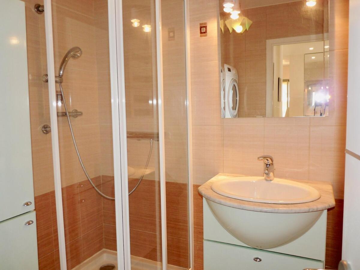 One Bedroom In The Center Of Cannes, Next To The Carlton, A Few Meters From The Croisette - 367 *