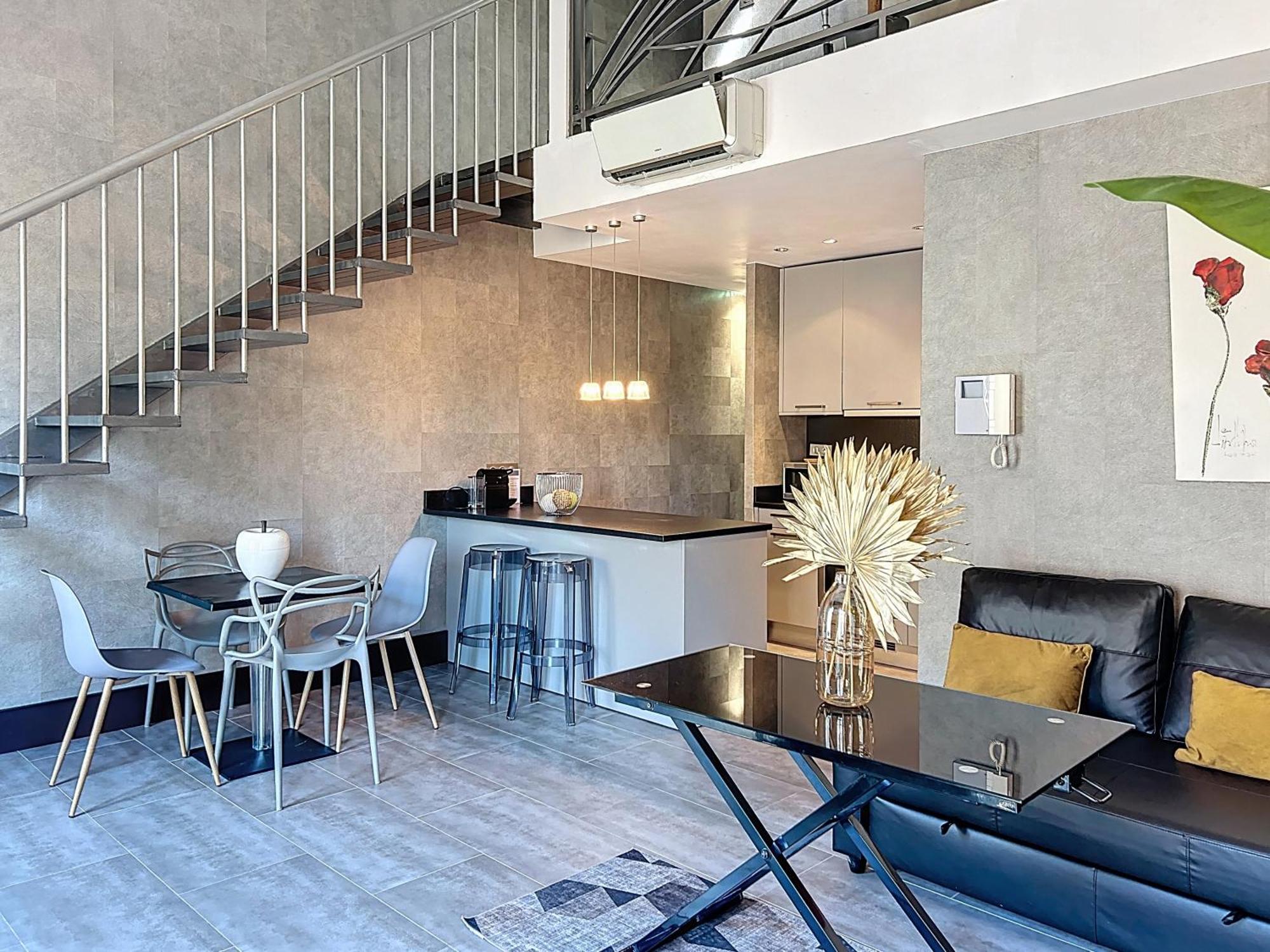 Hoche Apartment Cannes