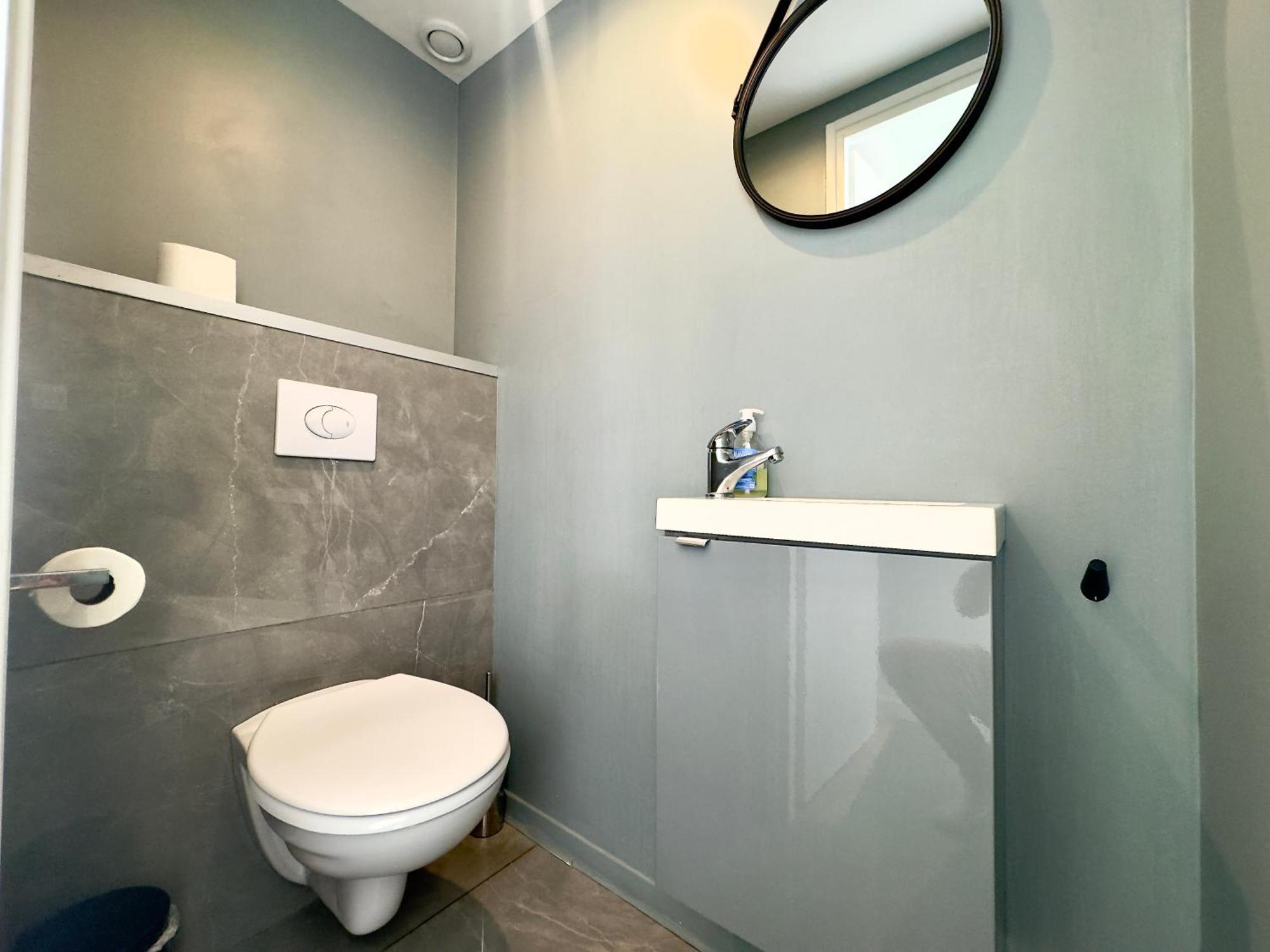 Les Toits Du Soleil: Luxury With Terraces And Jacuzzi In