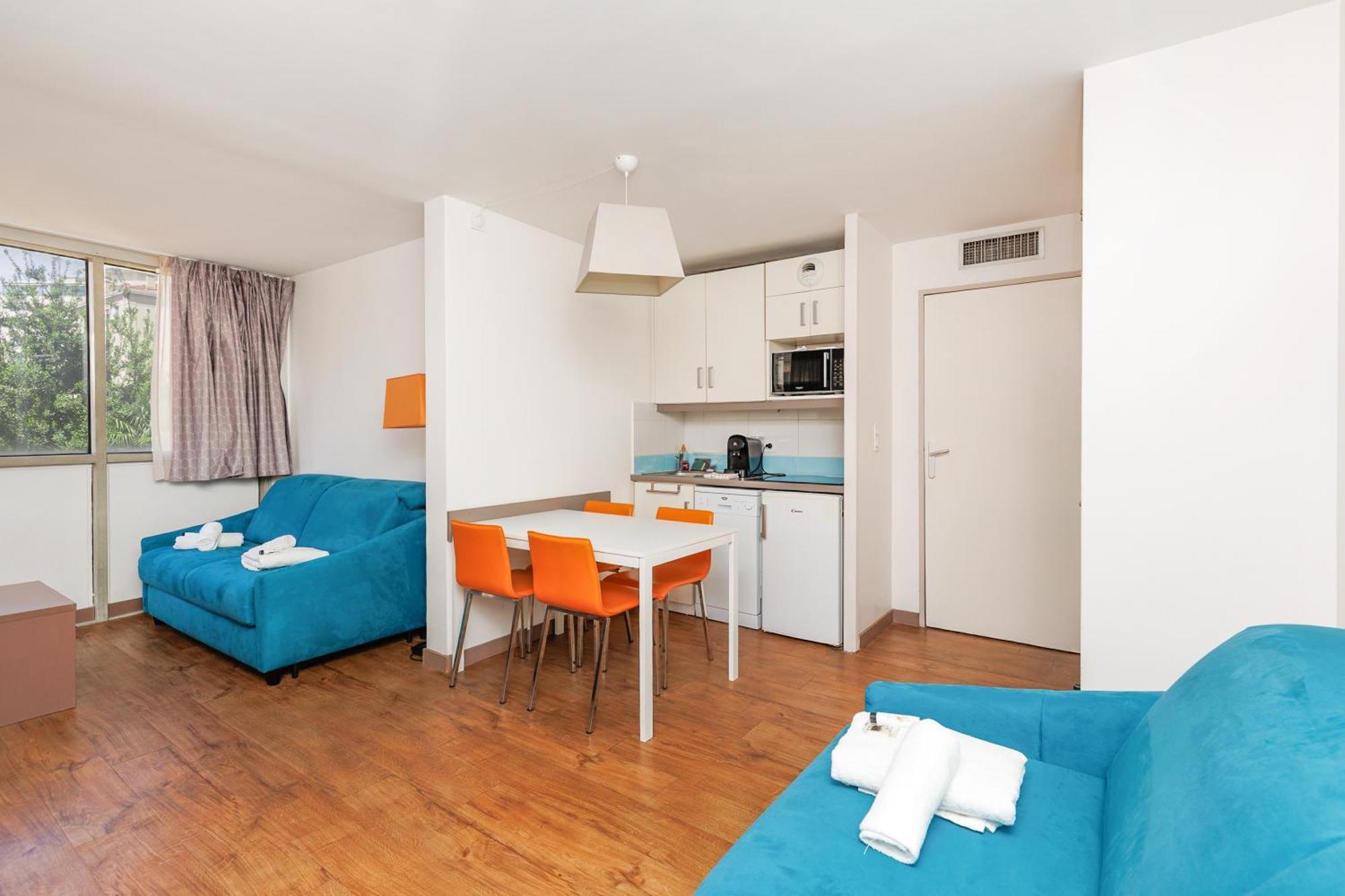 Apartment Rio - 200 M Plages - App 6pers- Climatise, Terrasse, Piscine, Parking *