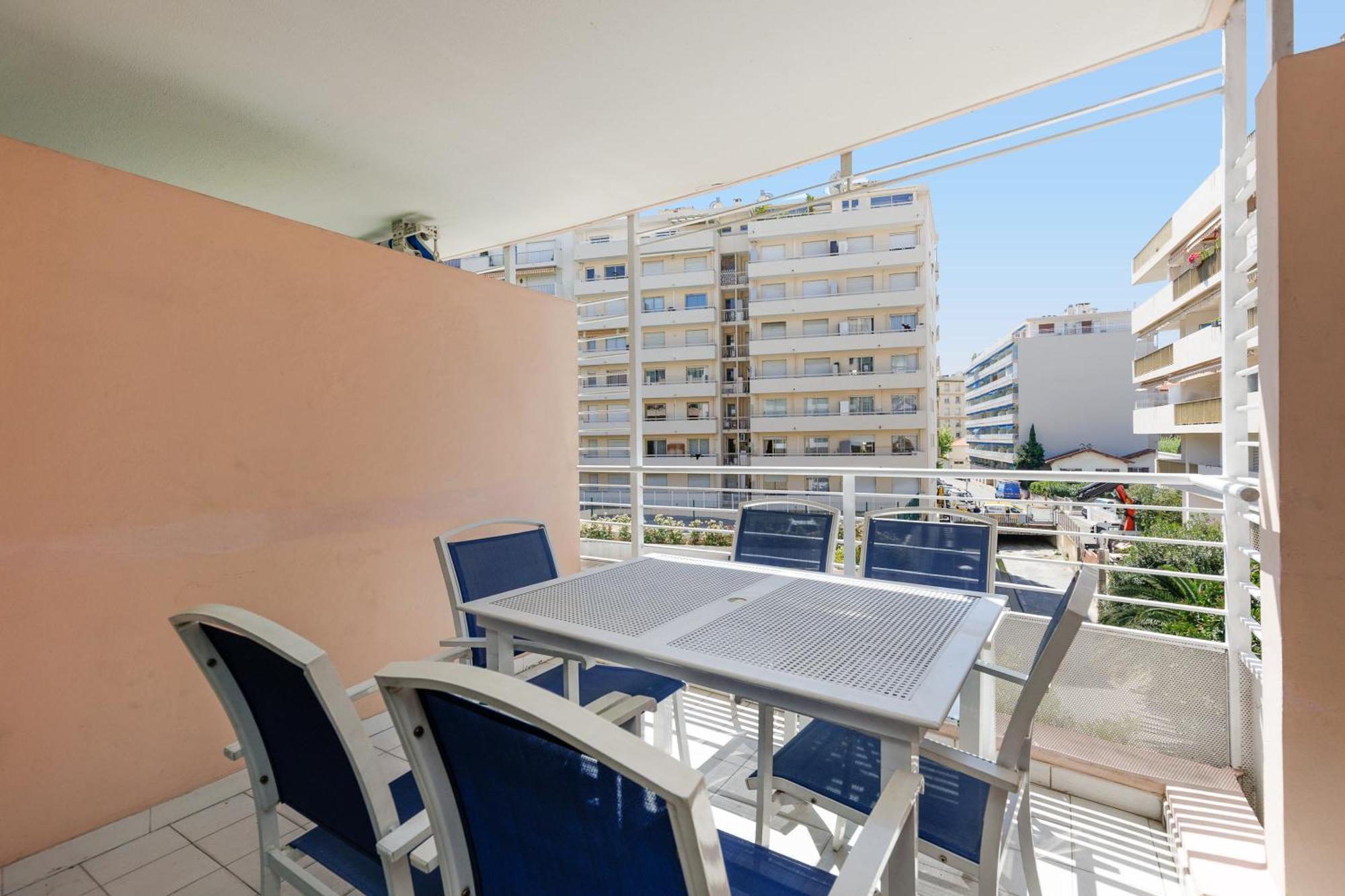 Apartment Rio - 200 M Plages - App 6pers- Climatise, Terrasse, Piscine, Parking *