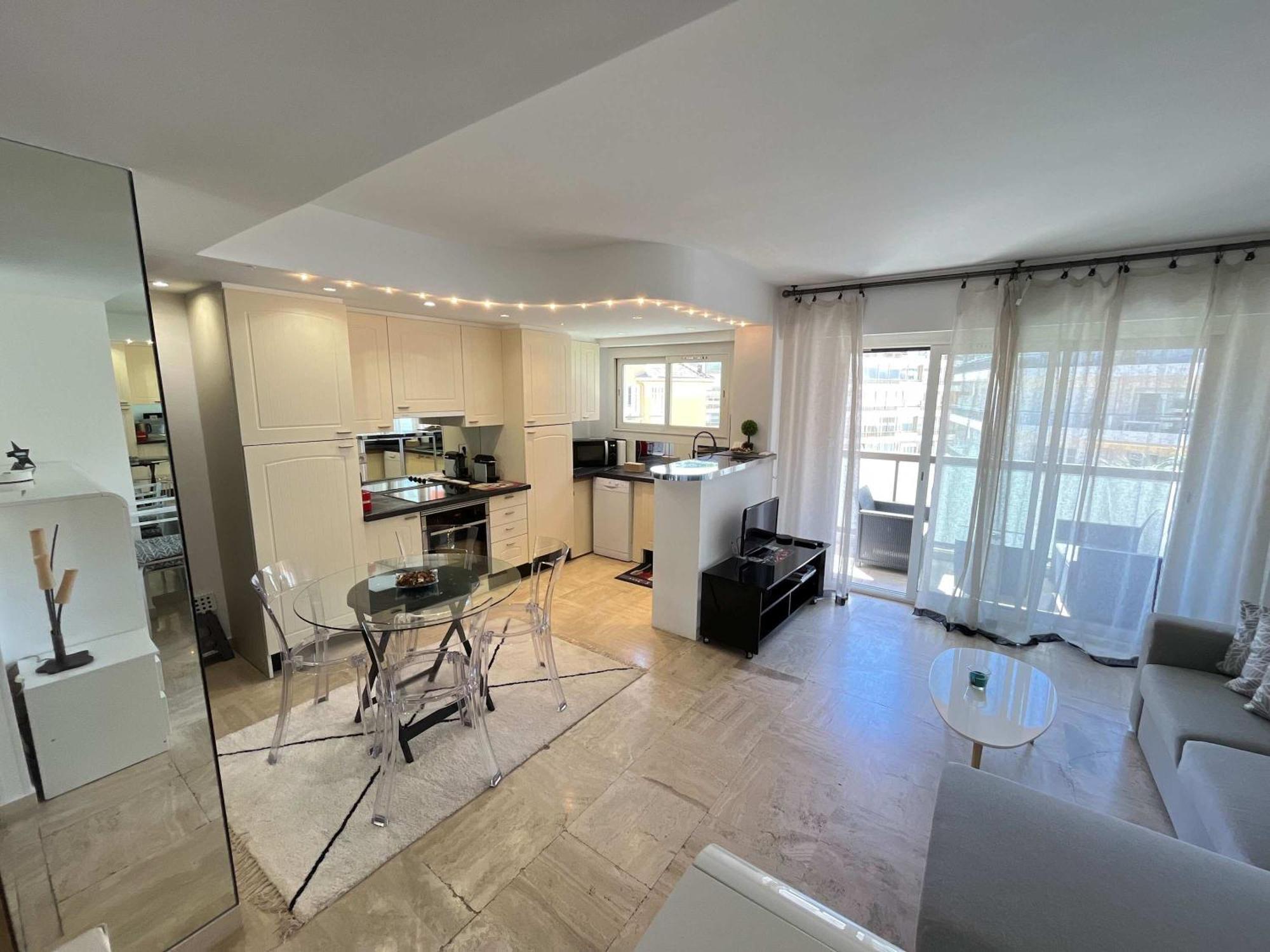 B009 Superbe Au Centre A Proximite De La Croisette Appartement *