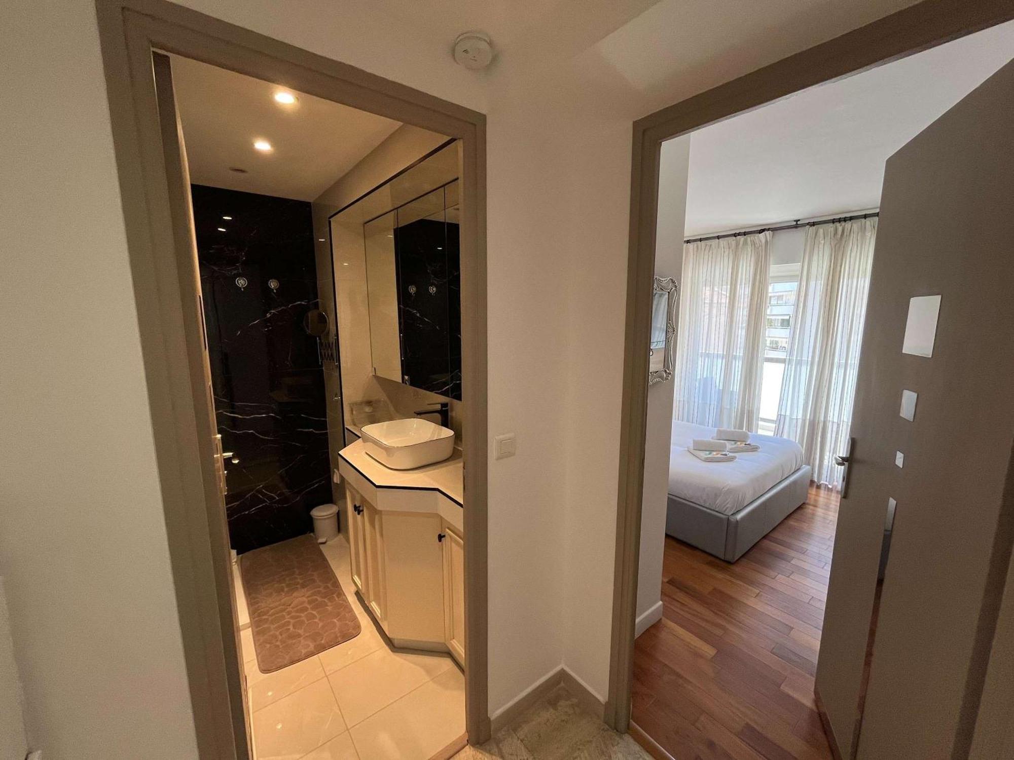 B009 Superbe Au Centre A Proximite De La Croisette Appartement Cannes