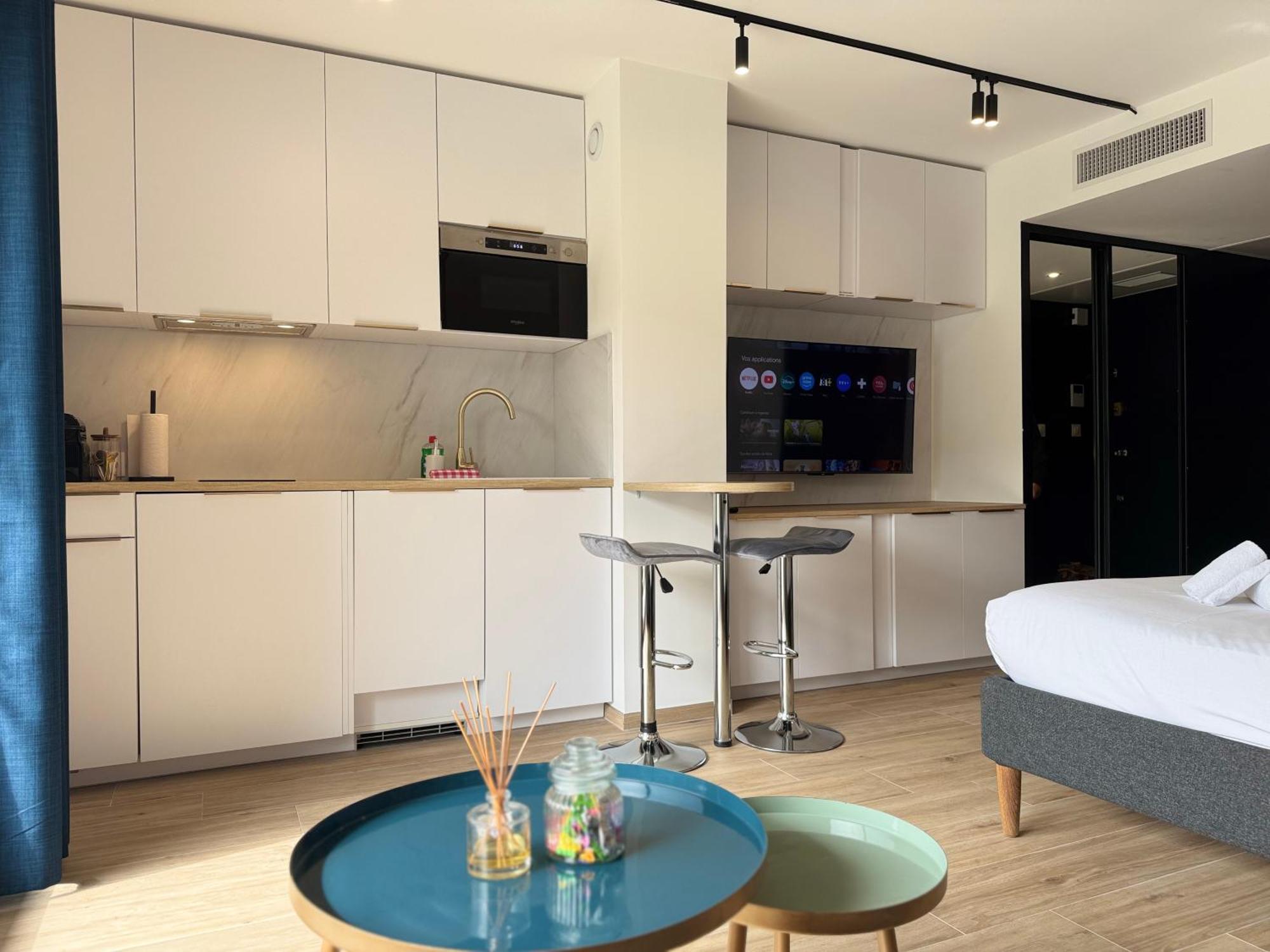 Cosy Appartement, Centre-ville Cannes, Terrasse, Clim Apartment Cannes