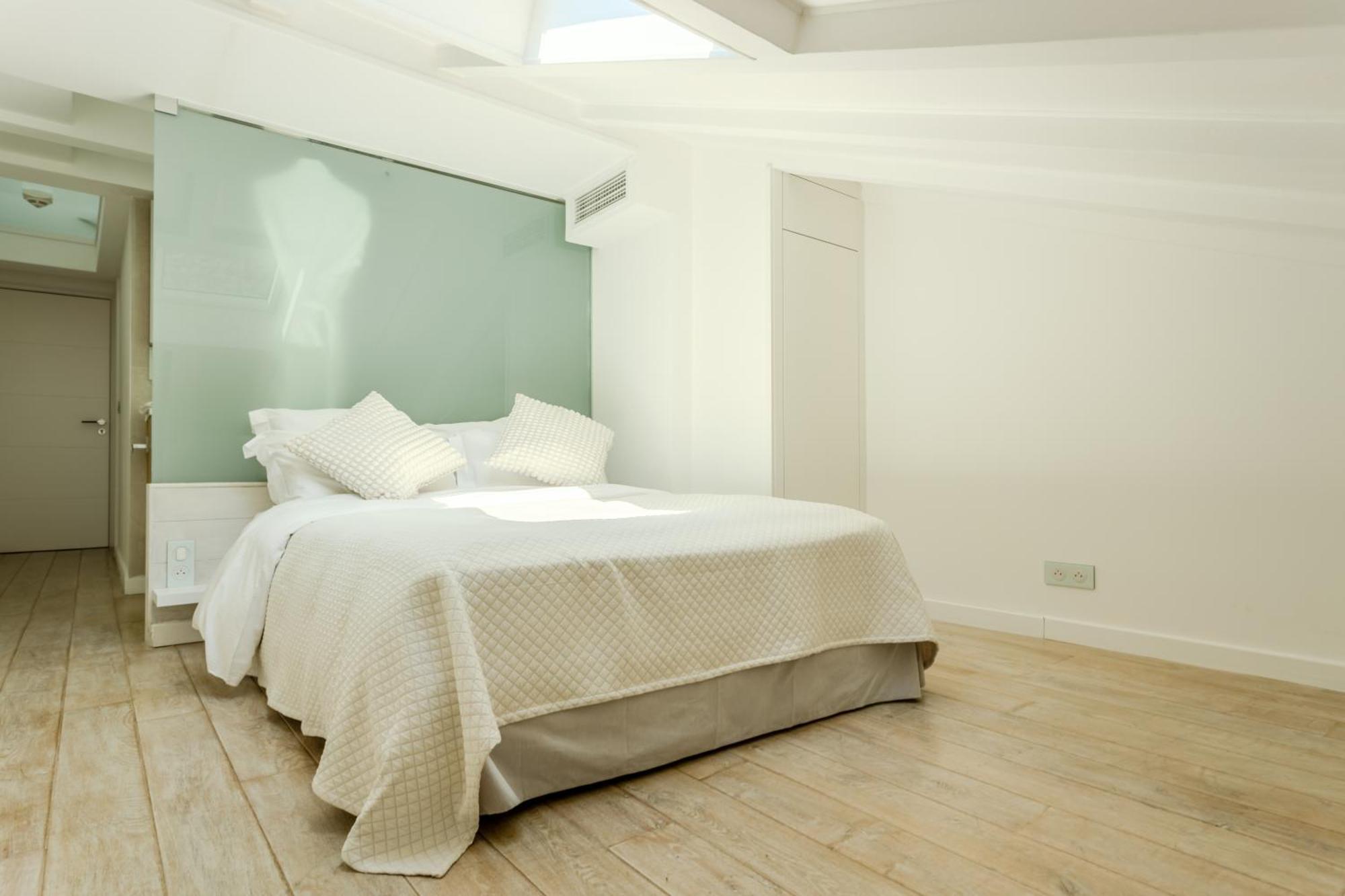 Traverse Des Artistes Hotel 3*