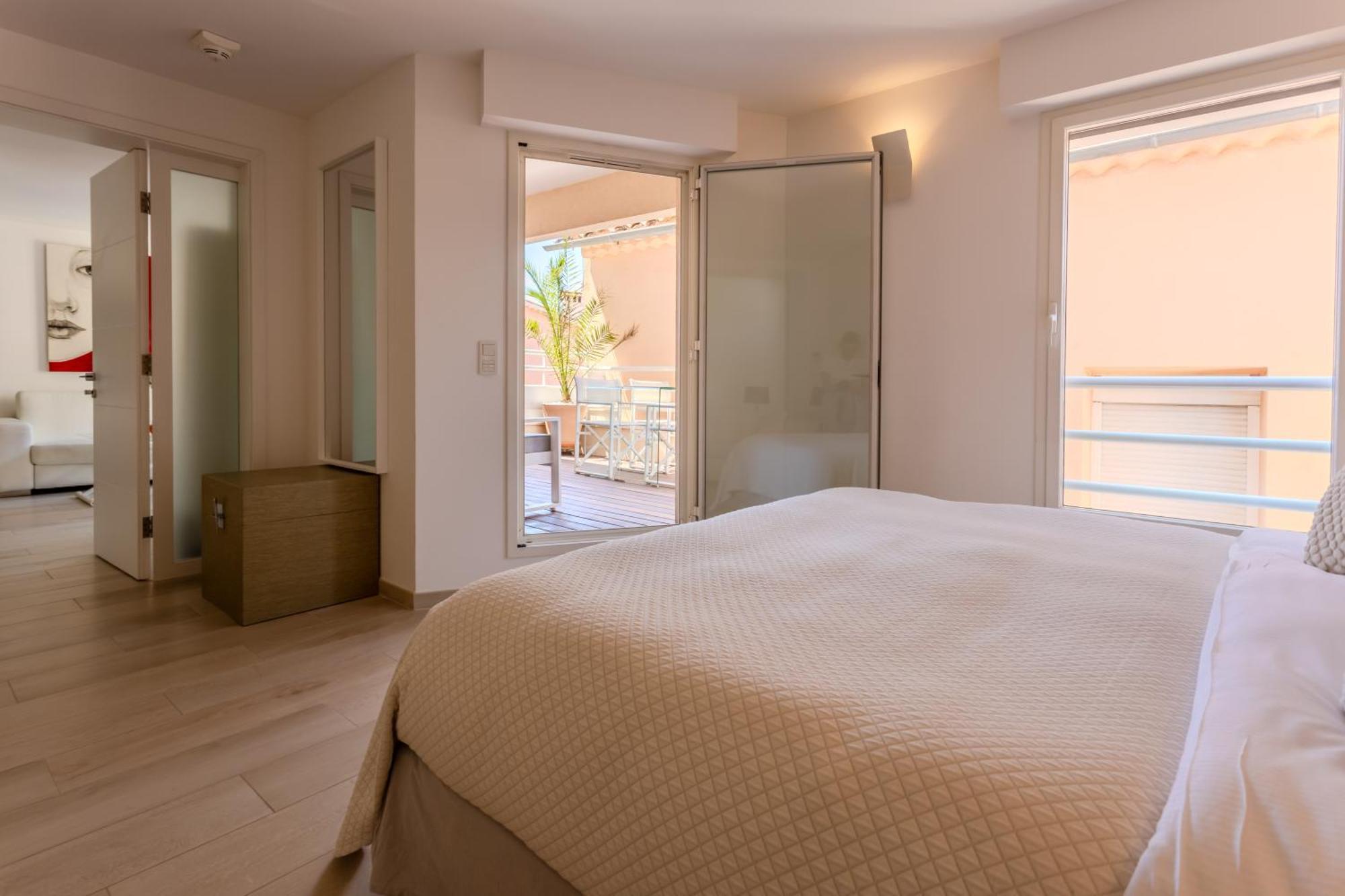 Traverse Des Artistes Hotel Cannes