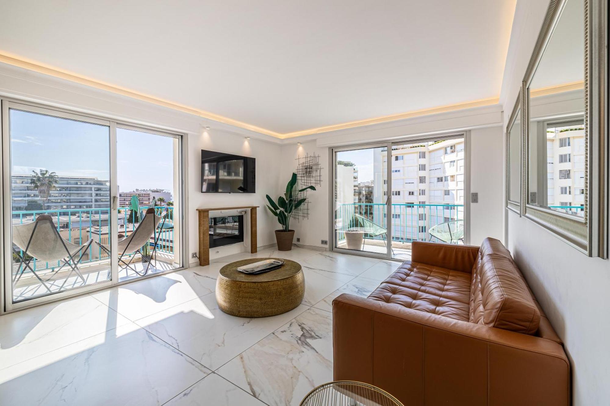 Modern - 3br- 6p - Palm Beah Cannes