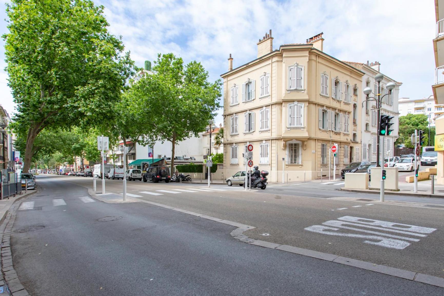 Apartment C13 - Blvd Carnot 10 Min Palais Festivals - Balcony & Ac