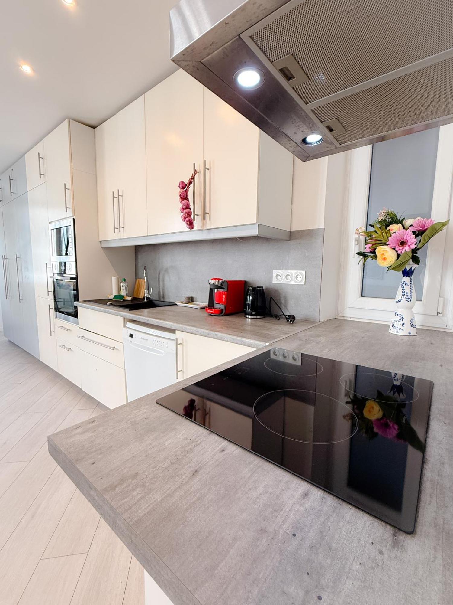Le Clemenceau By Apirent #cosy #200m Des Plages #wifi * Cannes