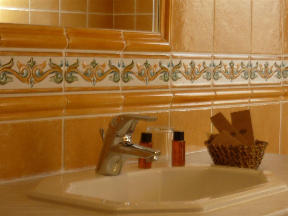 Regina Hotel 3*