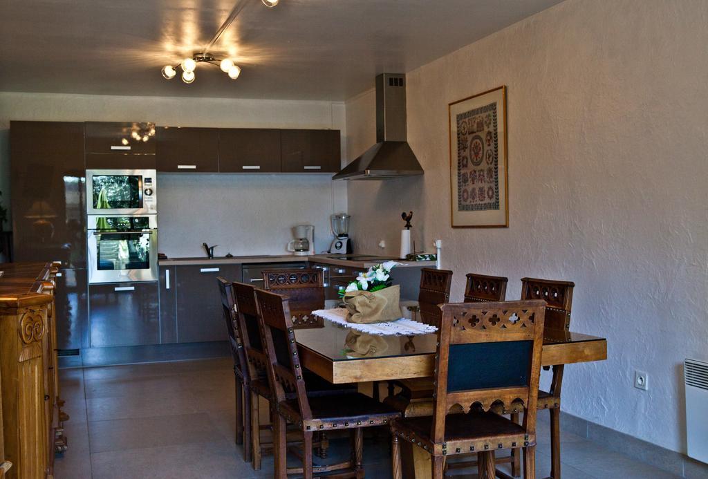 Apartment Conciergerie Bianca *