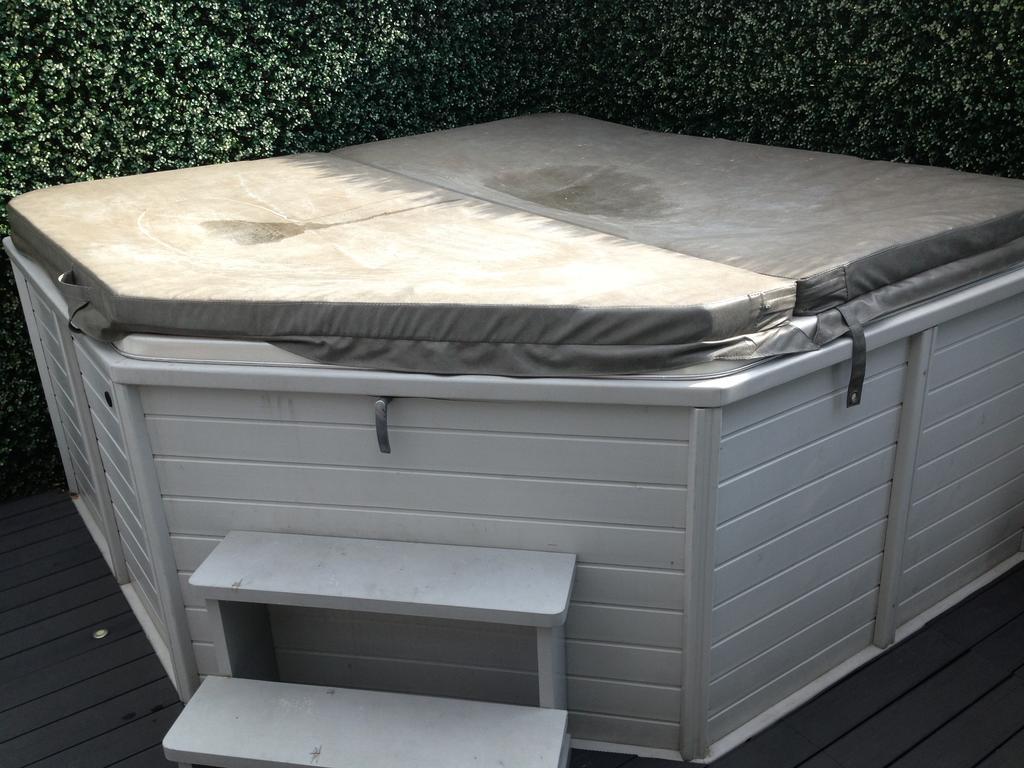 Penthouse With Jacuzzi On The Big Terrace Apartment Cannes