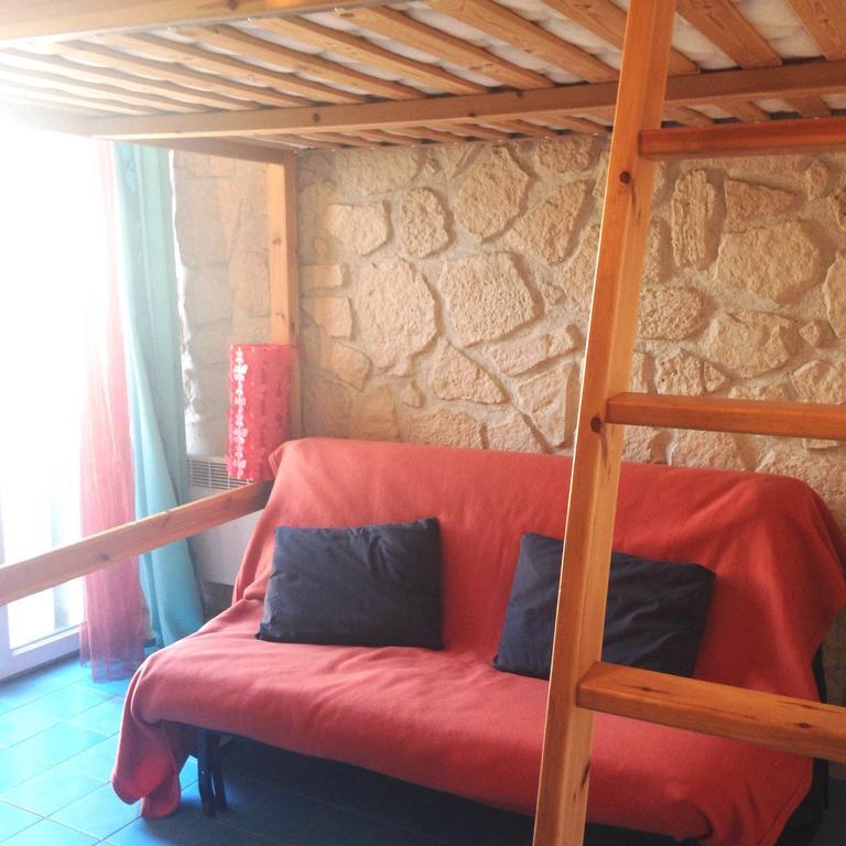 Apartment Modern 2 Bedrooms Quiet Terrace In A Palm Area, 30 Meters From Seaside