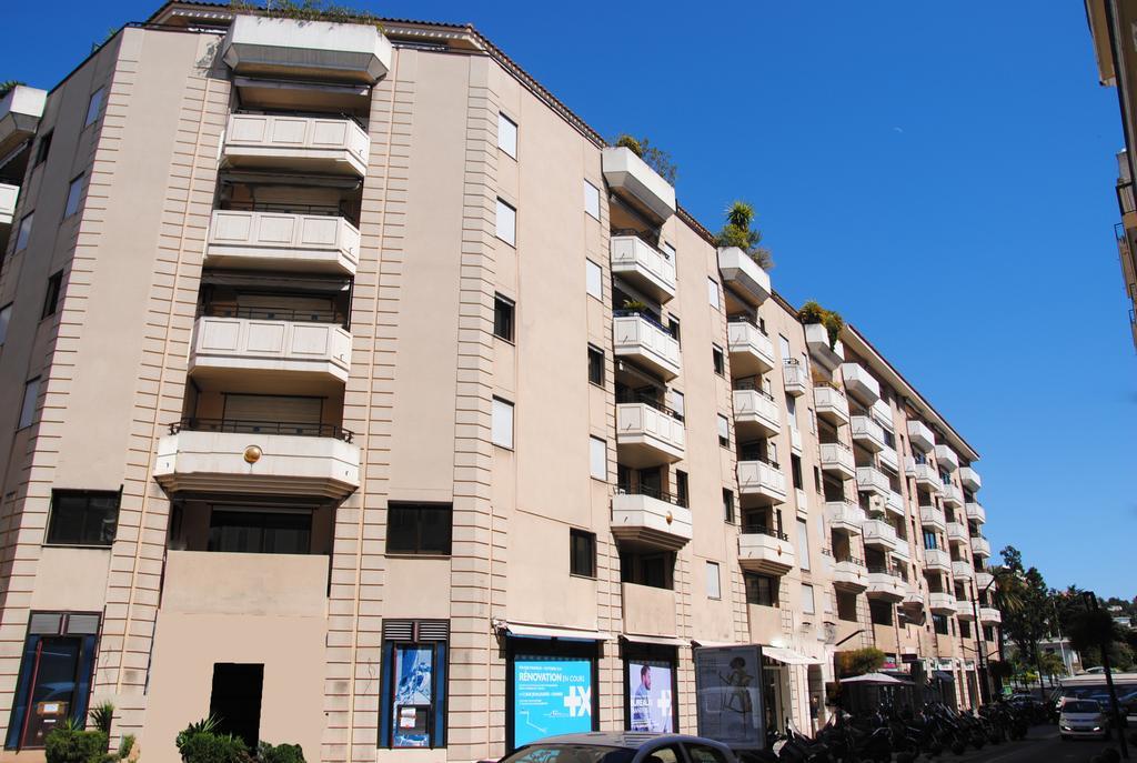 Aparthotel Riviera Eden Palace